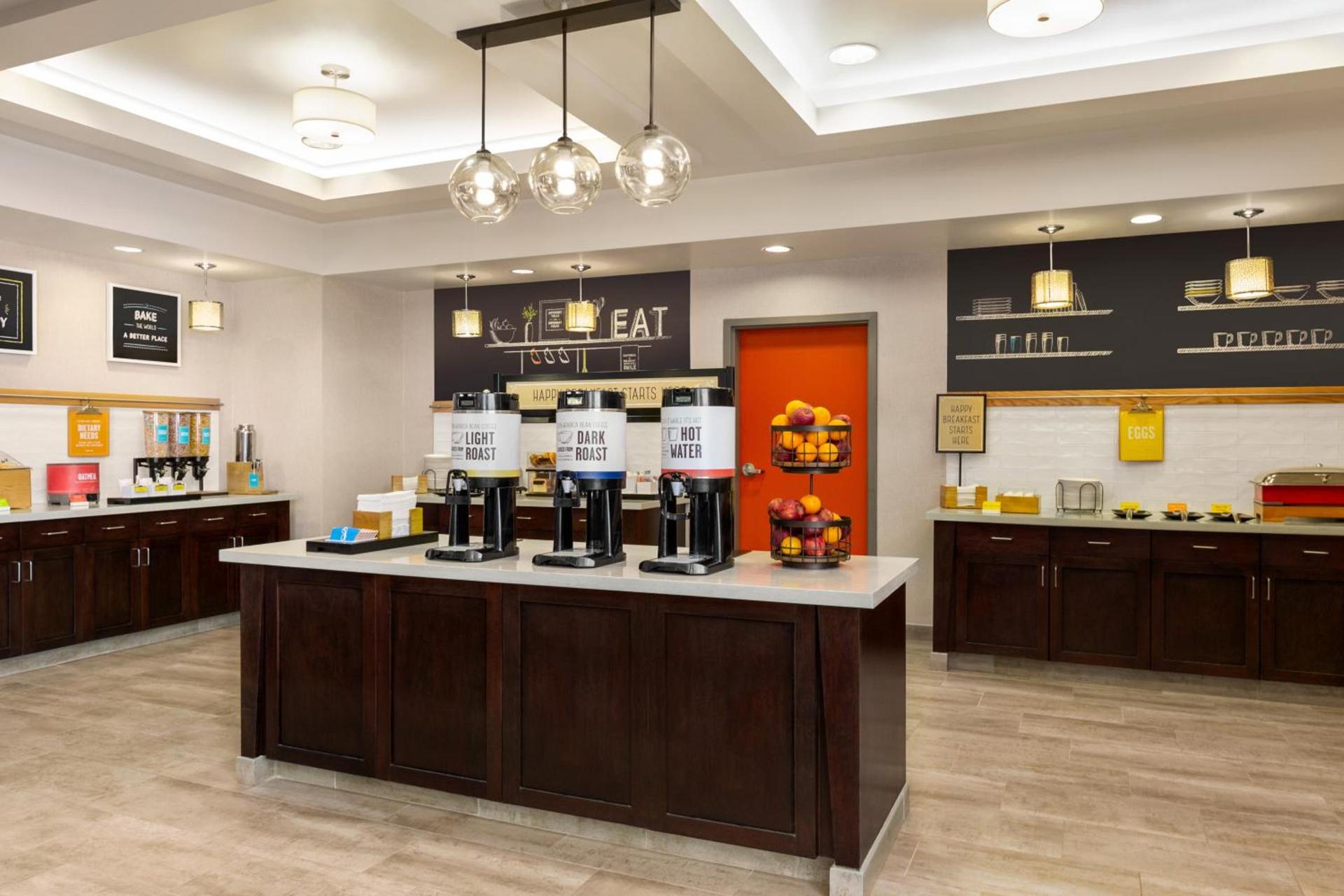 Hampton Inn & Suites York South photo 45