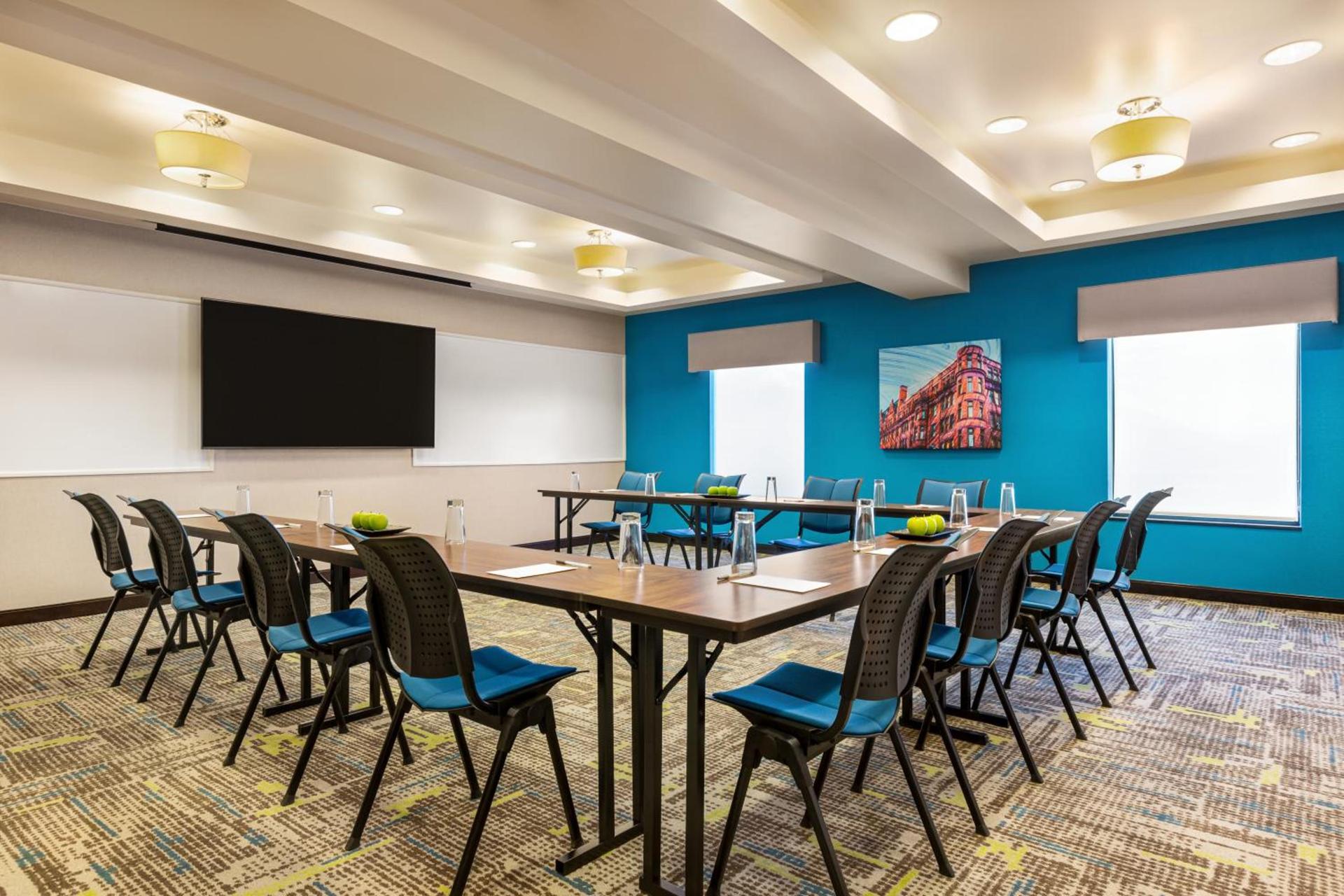 Hampton Inn & Suites York South photo 48
