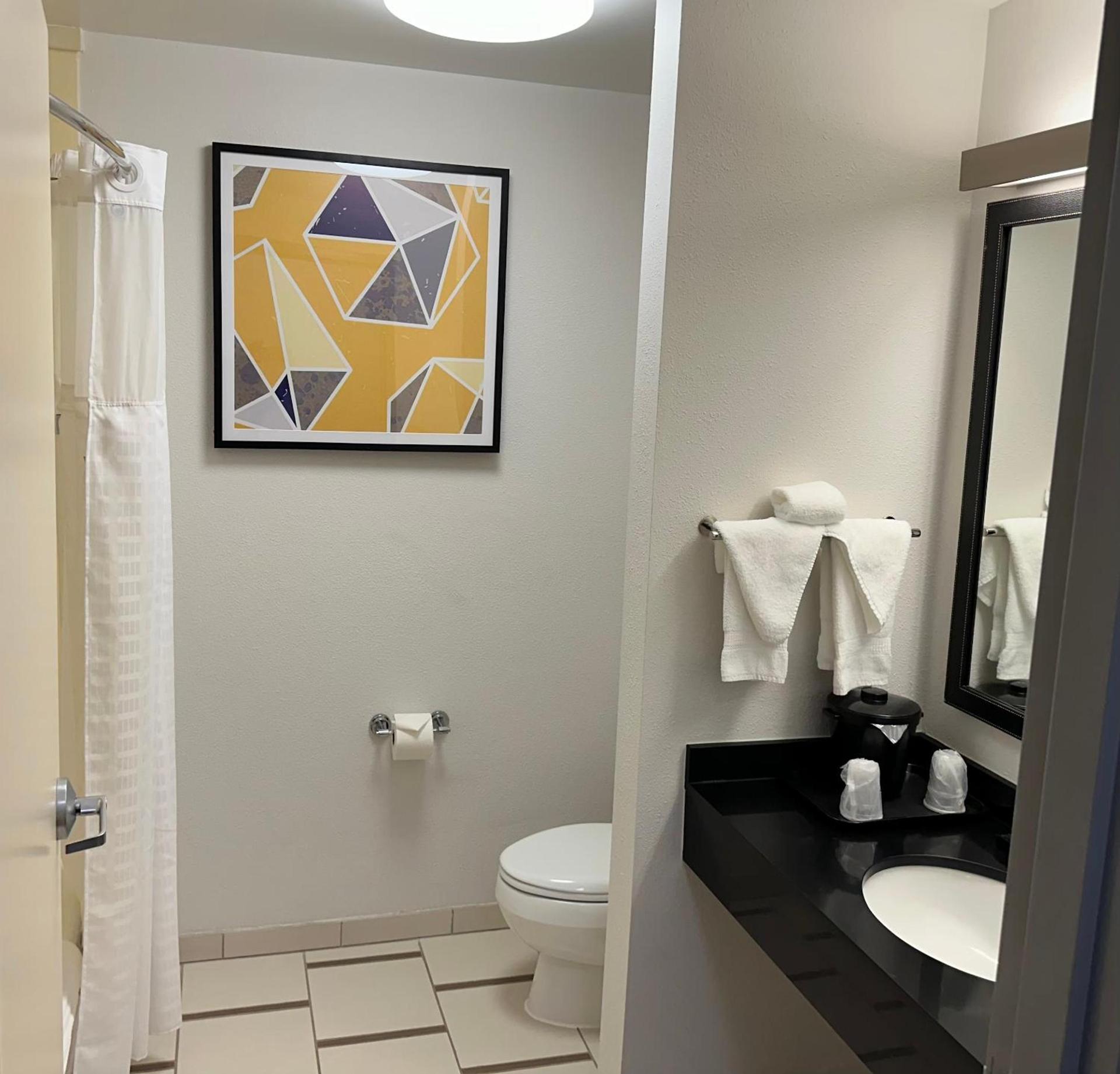 Comfort Inn & Suites Akron South photo 22