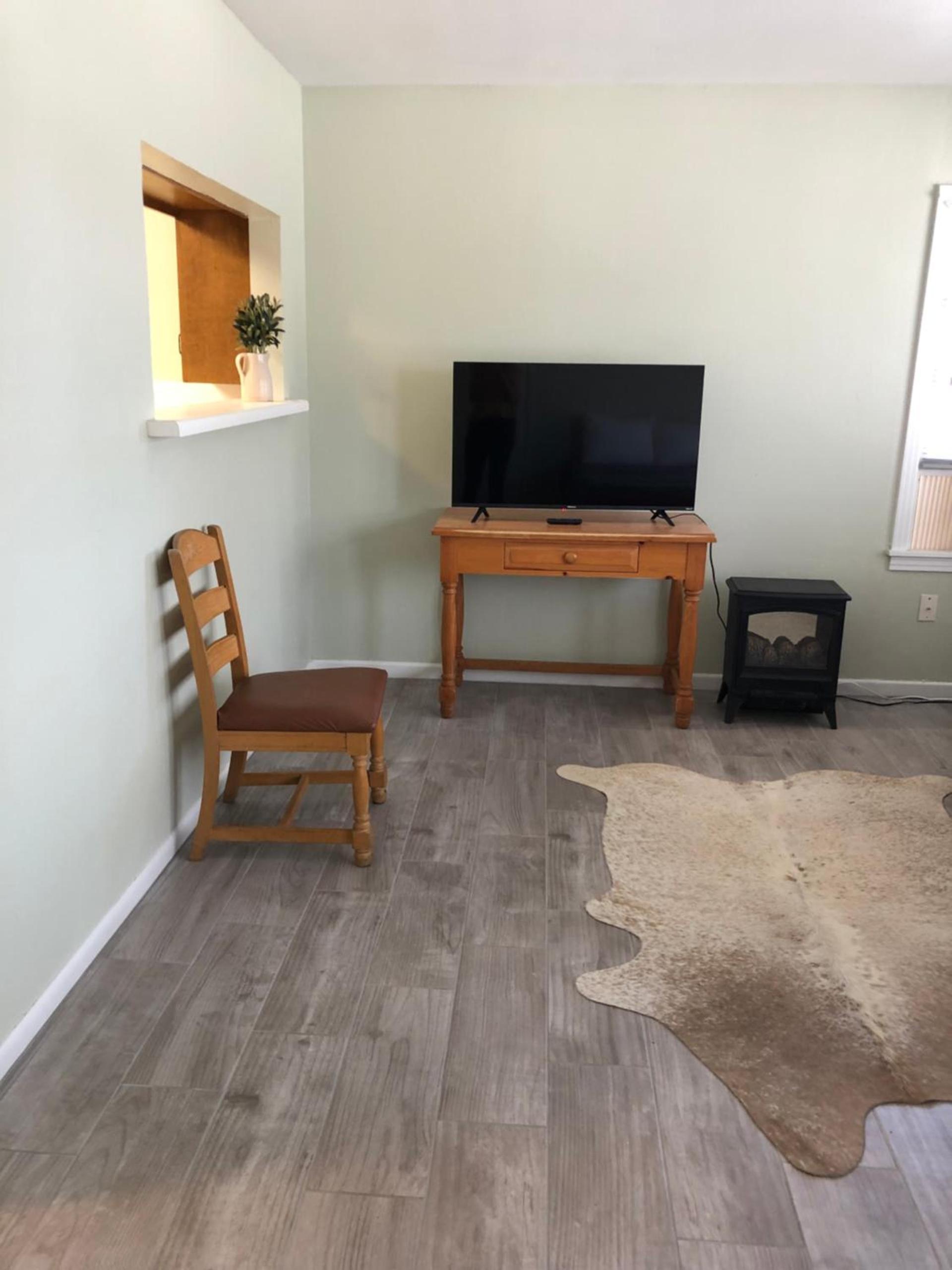 Sunset Inn and Suites photo 60