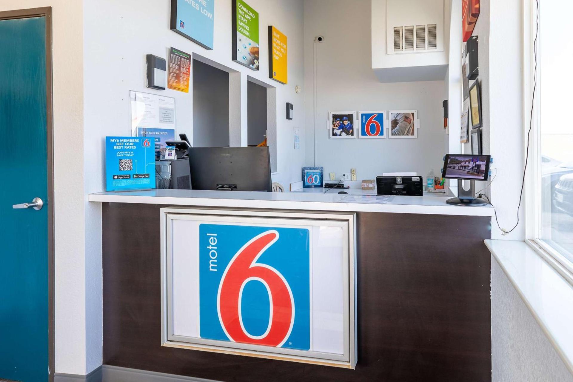 Motel 6-Fort Lupton, CO photo 4