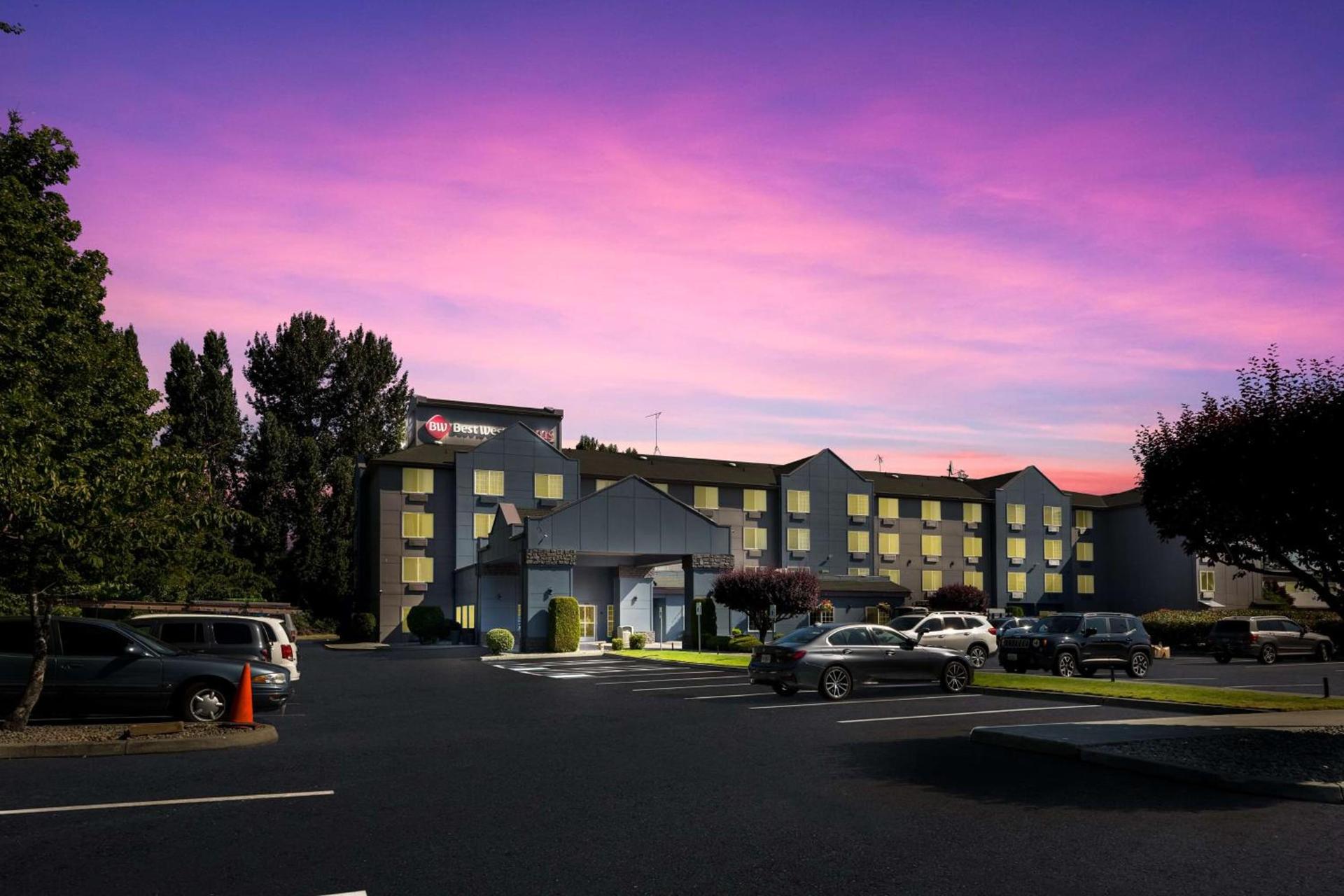 Best Western PLUS Mountain View Auburn Inn — hotel in Auburn