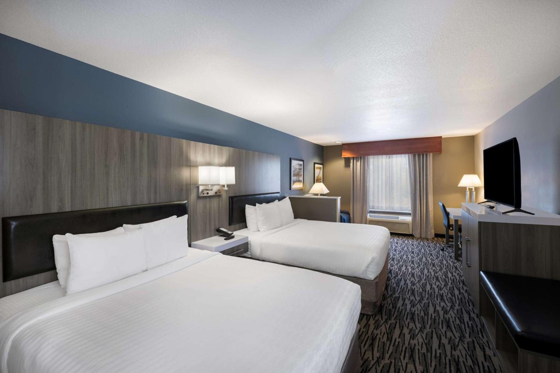 Best Western PLUS Mountain View Auburn Inn photo 18