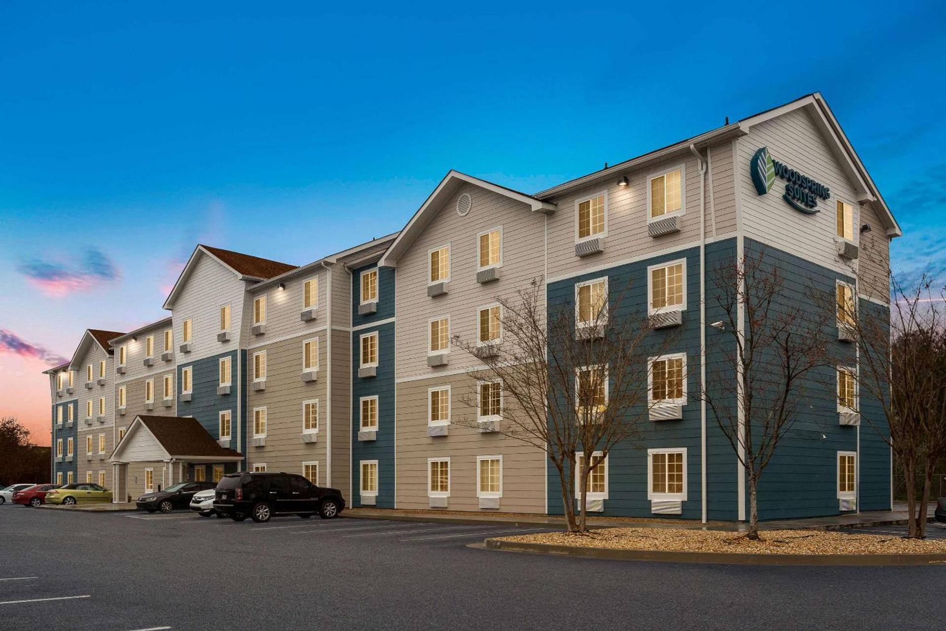 WoodSpring Suites Macon North photo 12