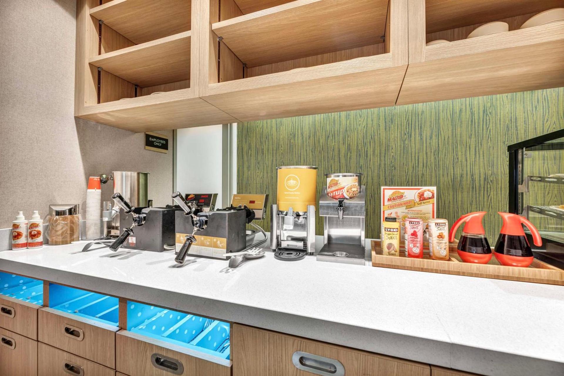 Home2 Suites by Hilton Raleigh West Lenovo Center photo 33