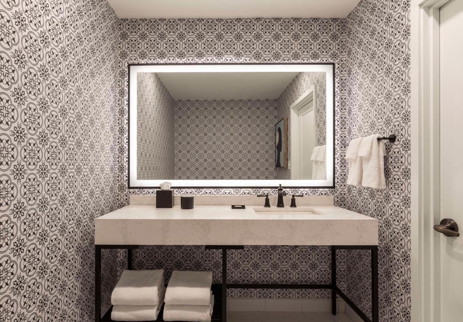 Mills House Charleston, Curio Collection by Hilton photo 38