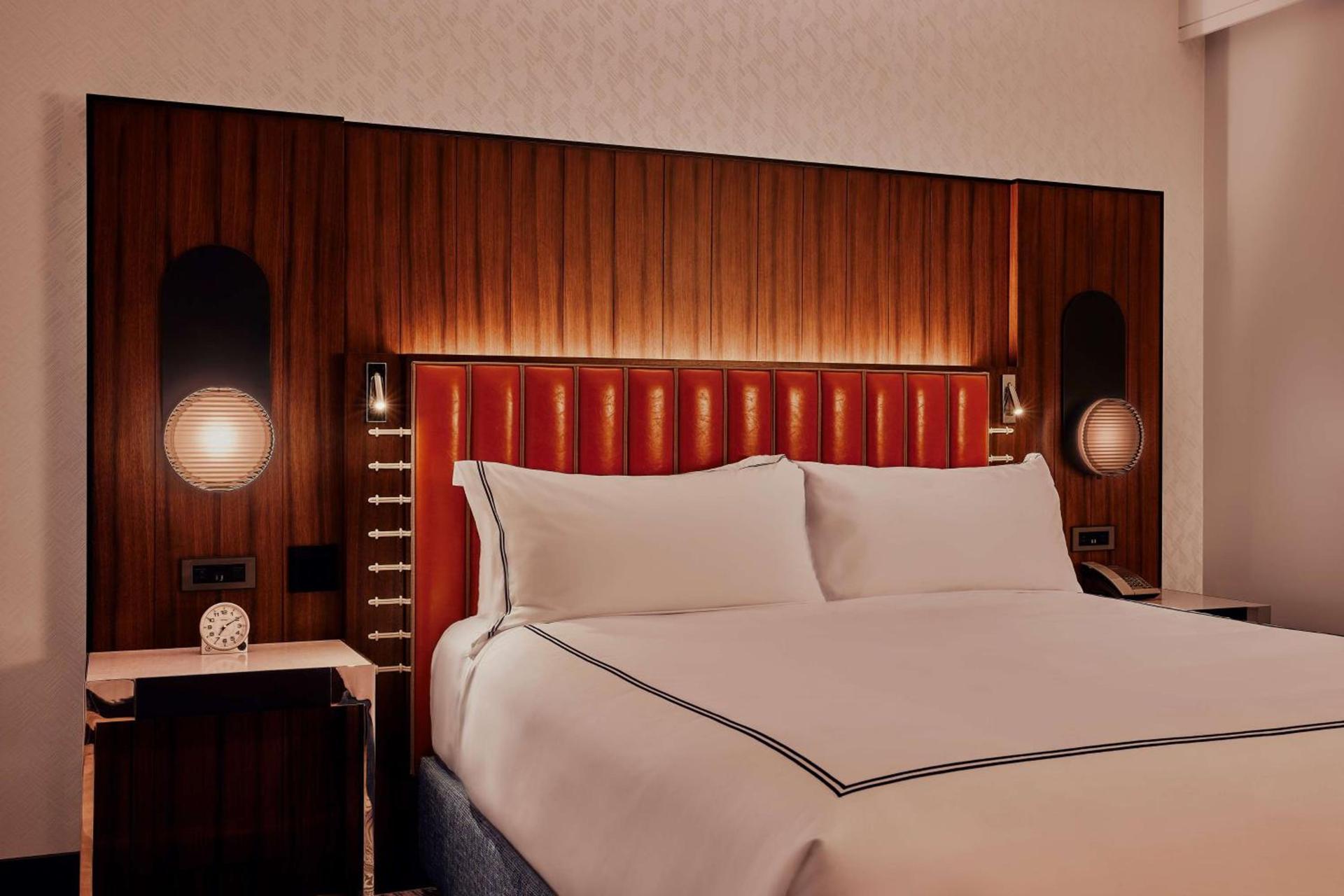 The Godfrey Detroit, Curio Collection By Hilton photo 13