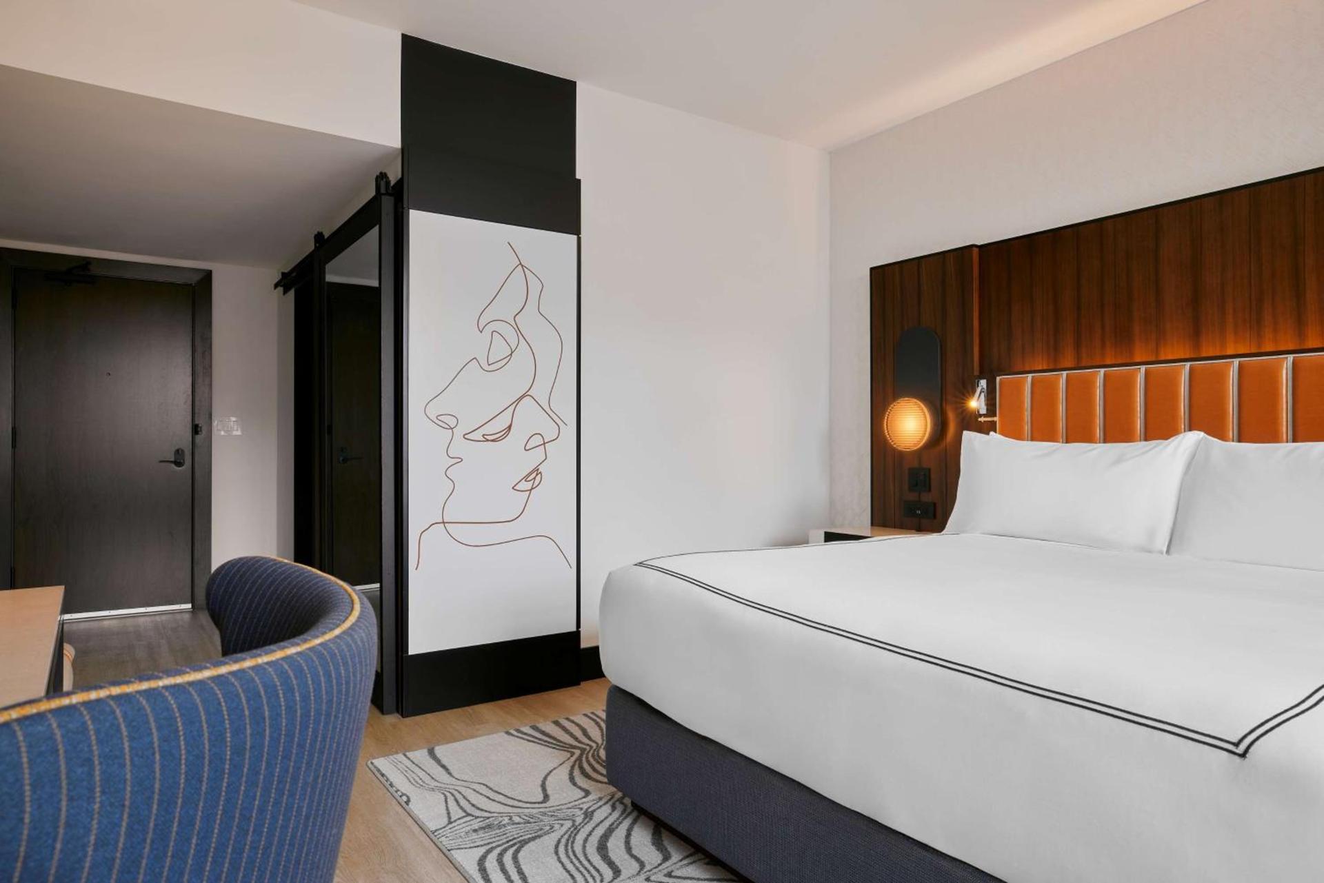 The Godfrey Detroit, Curio Collection By Hilton photo 23