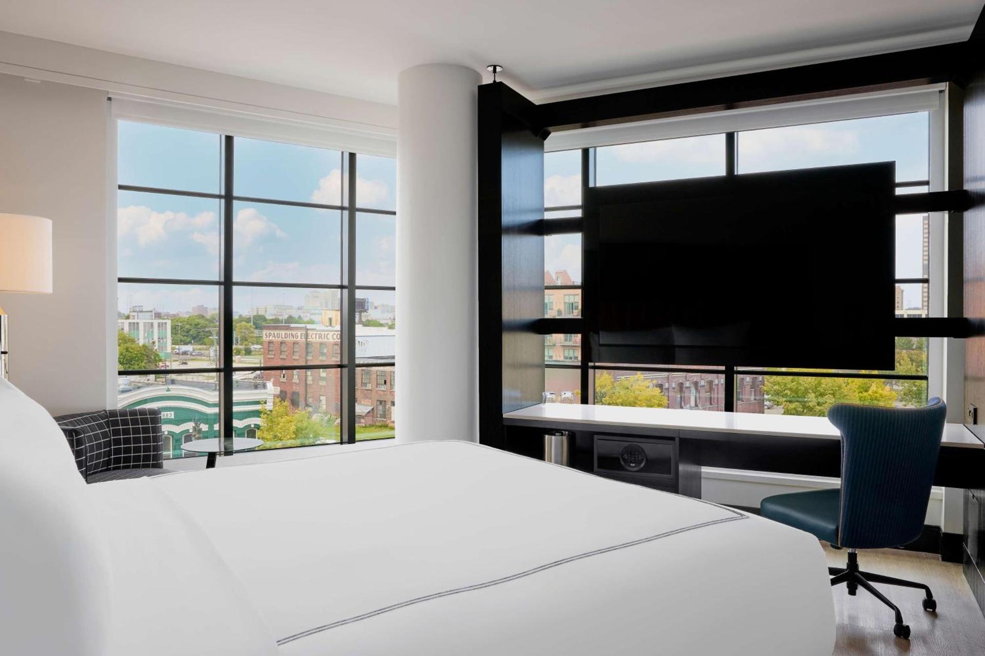 The Godfrey Detroit, Curio Collection By Hilton photo 25