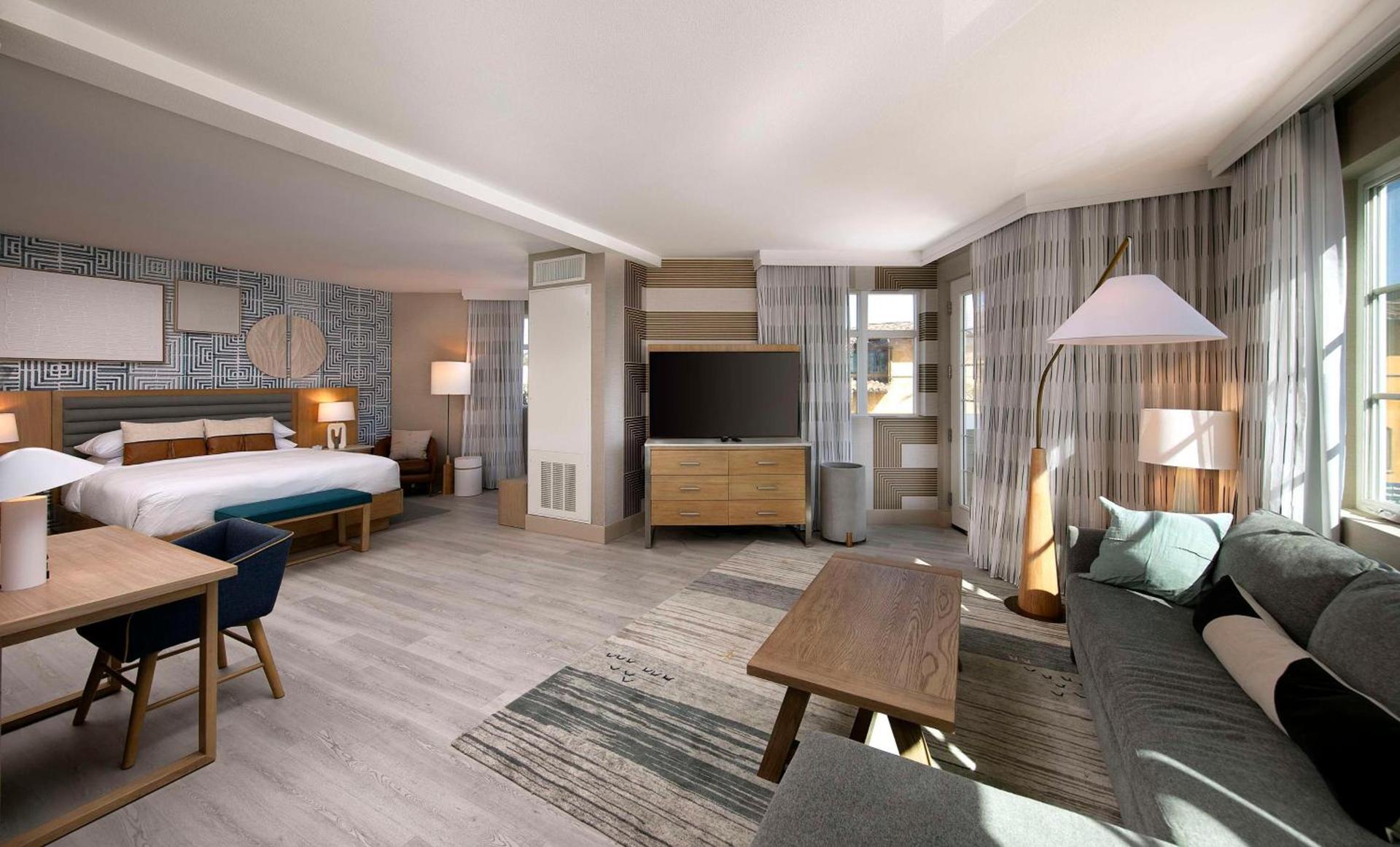 Inn at the Pier Pismo Beach, Curio Collection by Hilton photo 17