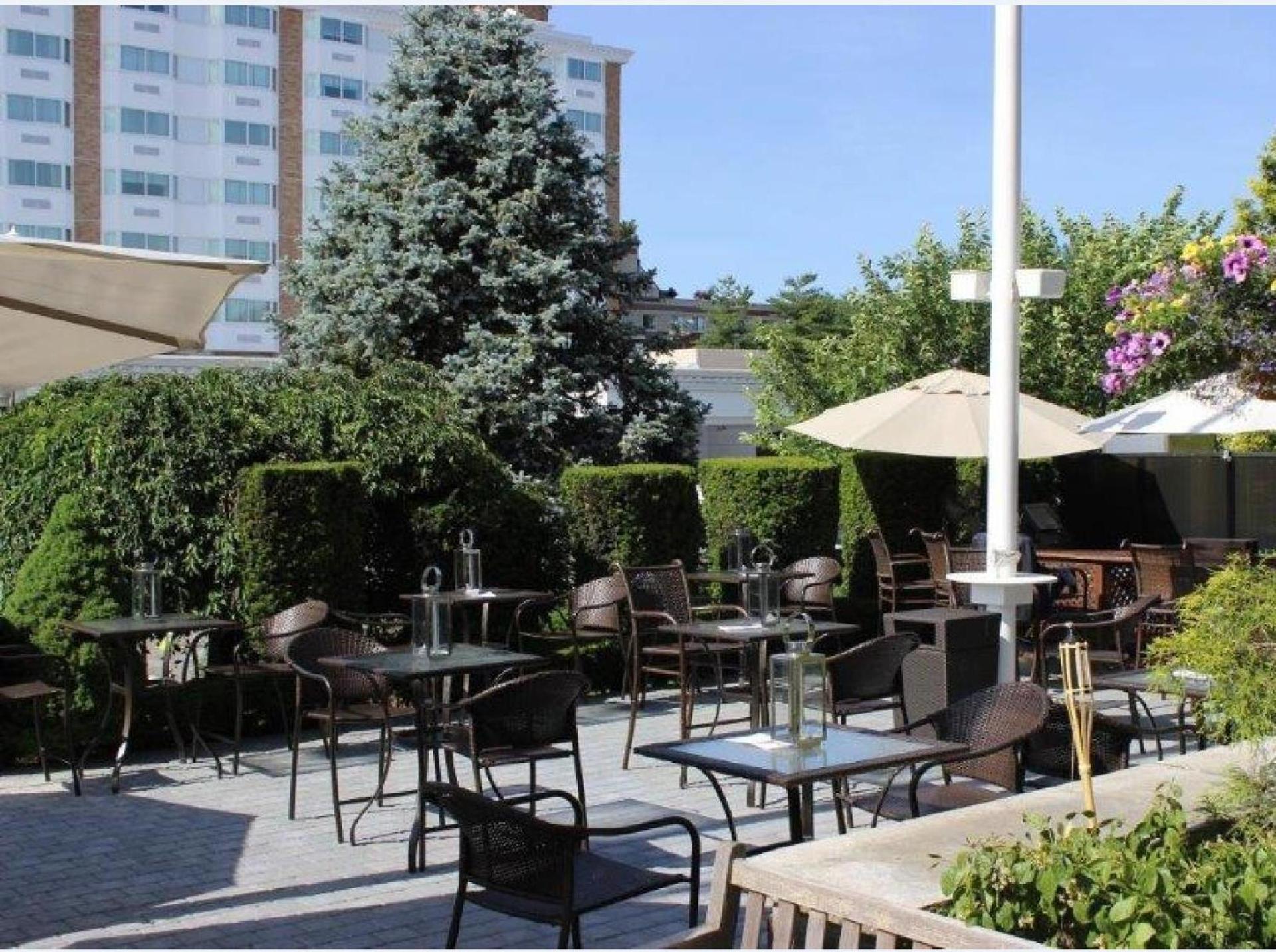 Garden City Hotel photo 37