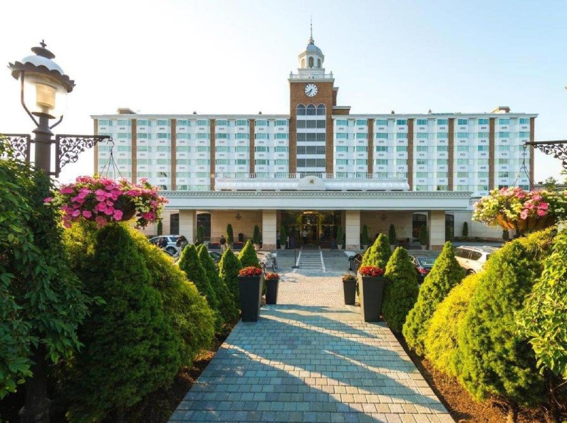 Garden City Hotel photo 32