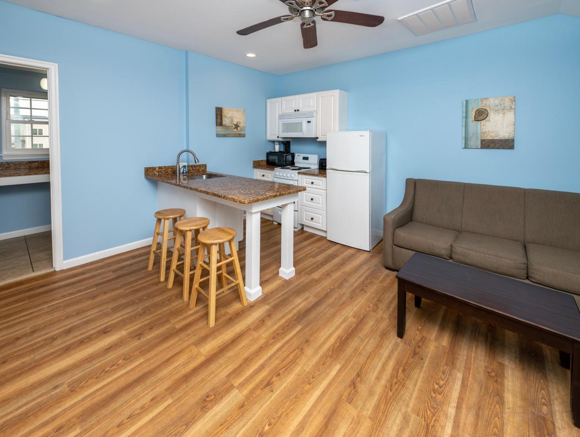 Commander Beach House Hotel photo 21
