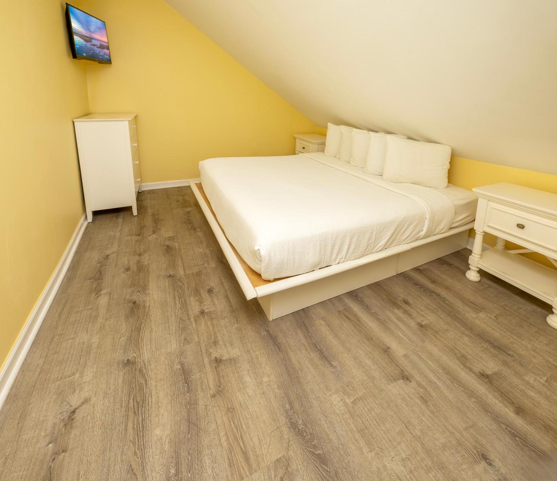 Commander Beach House Hotel photo 27