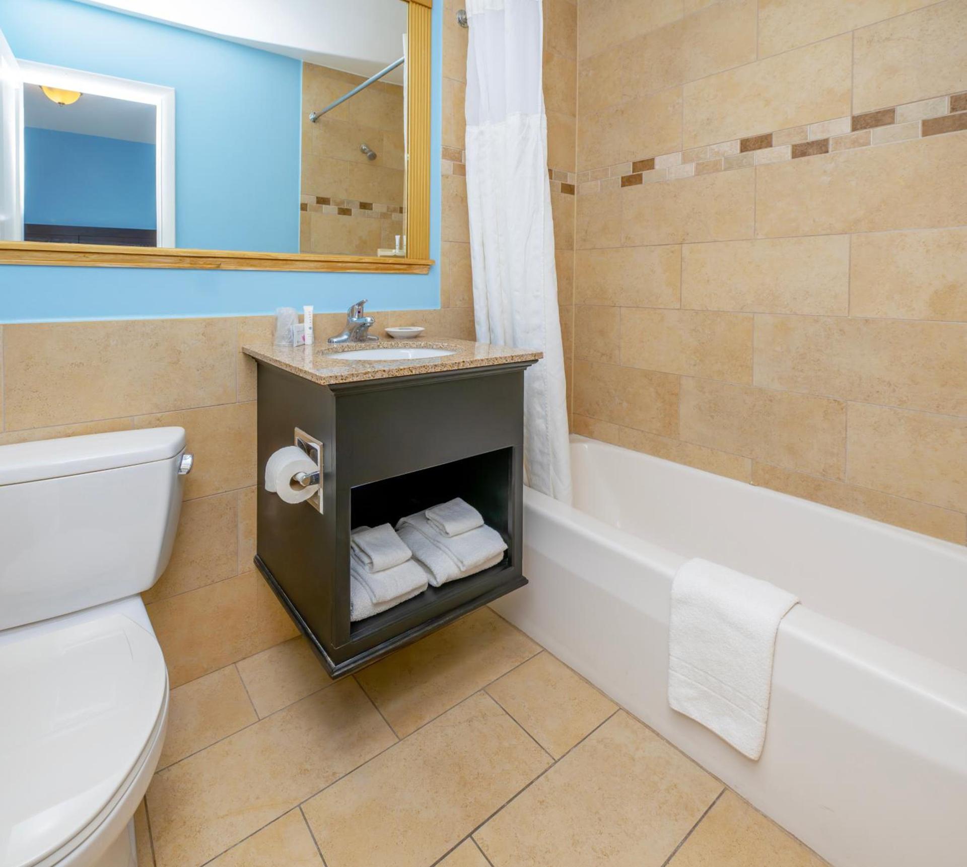 Commander Beach House Hotel photo 38