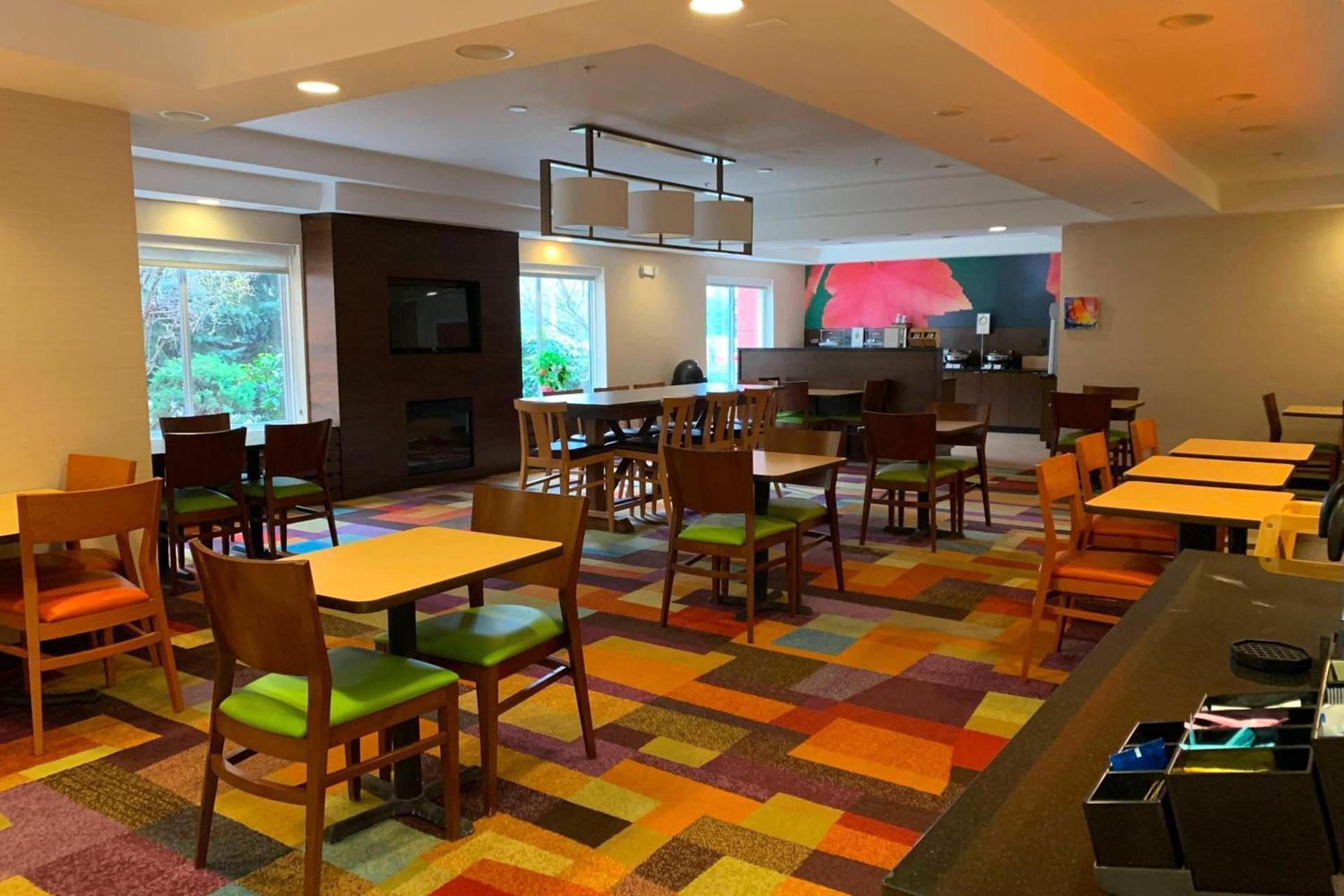 Fairfield Inn Concord photo 20