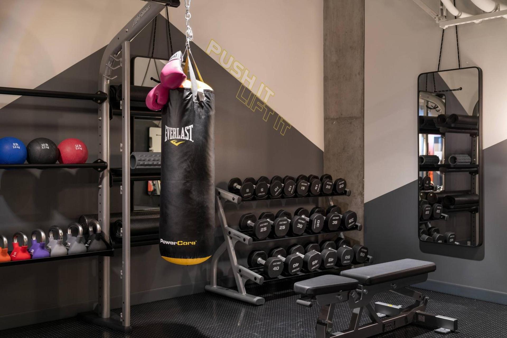 Moxy Portland Downtown photo 45