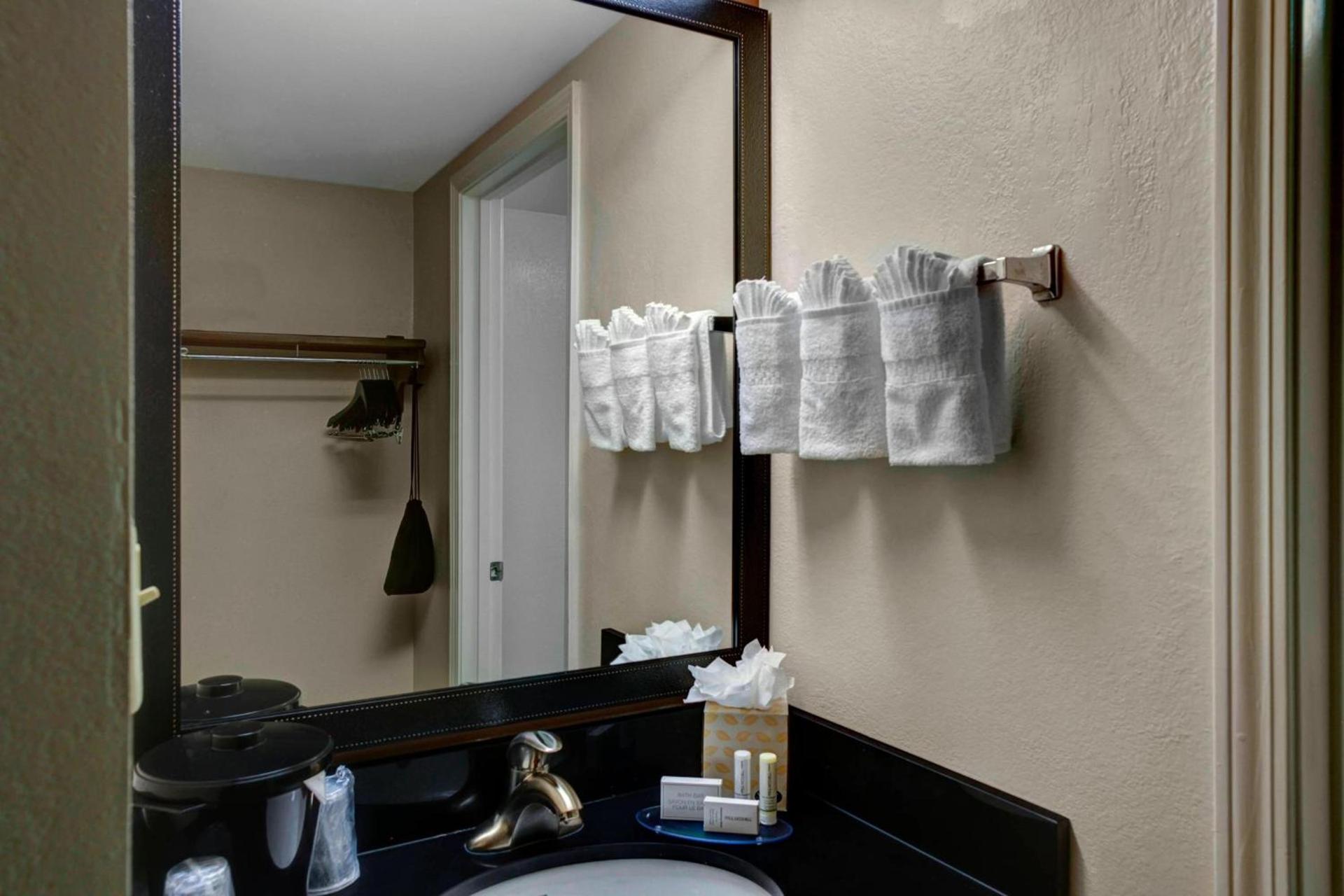Fairfield Inn & Suites by Marriott Atlanta Alpharetta photo 11