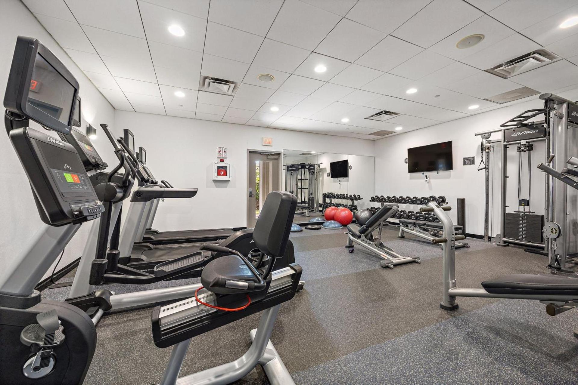 Four Points by Sheraton Jacksonville Baymeadows photo 16