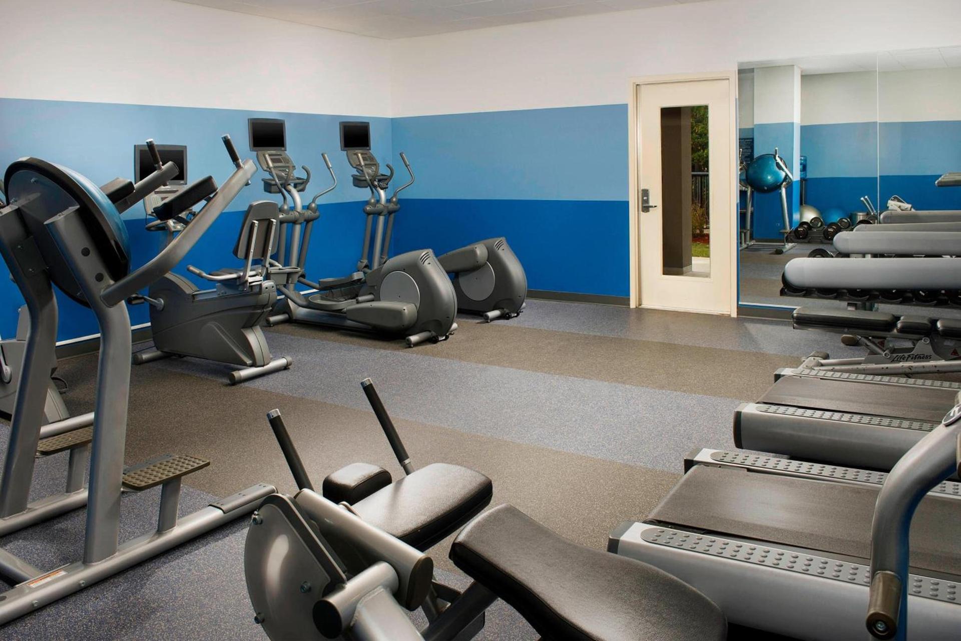 Four Points by Sheraton Jacksonville Baymeadows photo 17