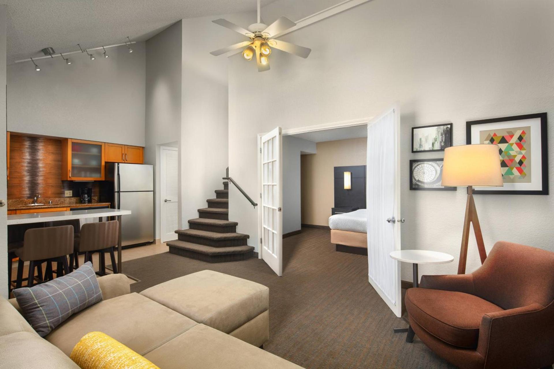 Residence Inn Irvine Spectrum photo 6