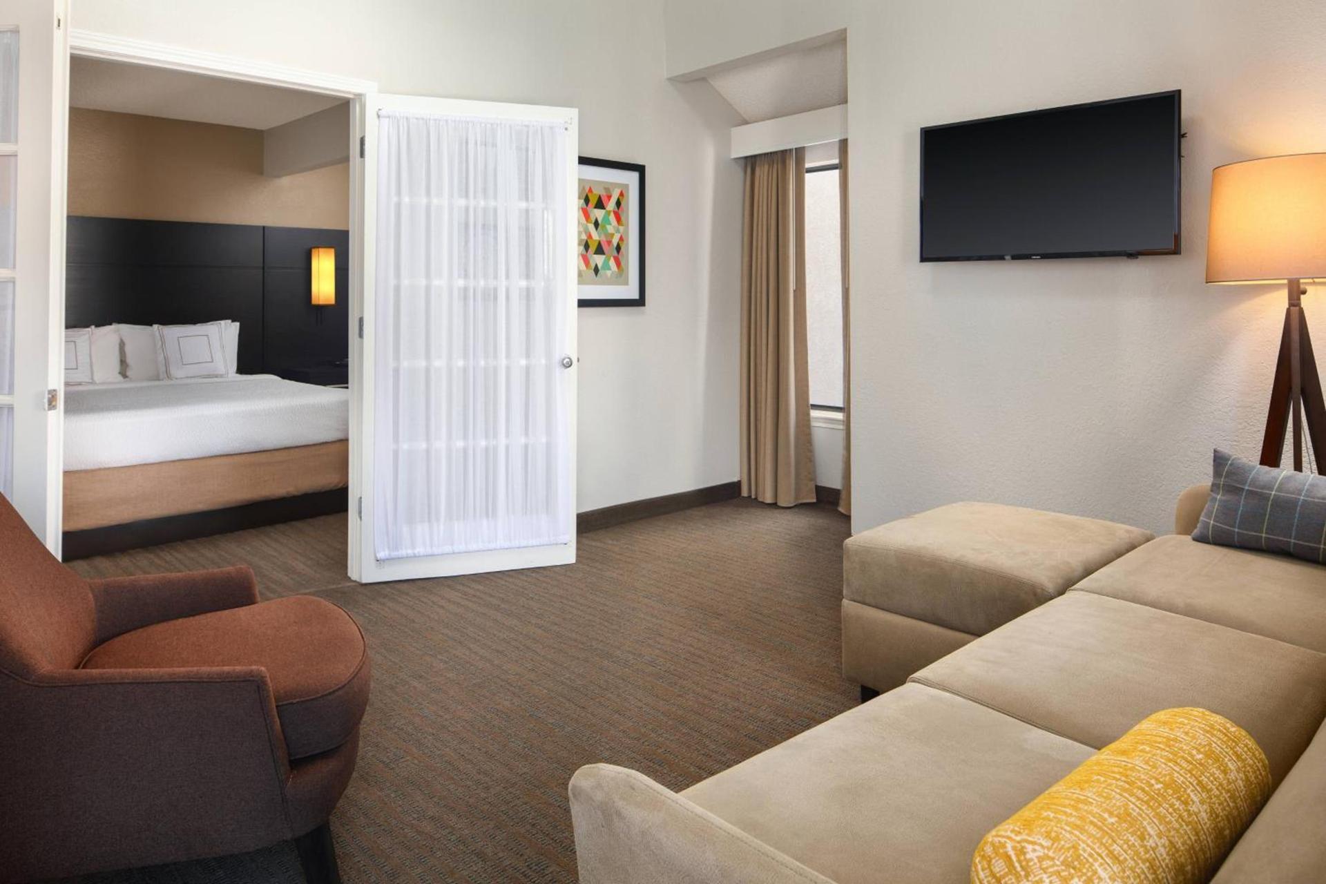 Residence Inn Irvine Spectrum photo 8