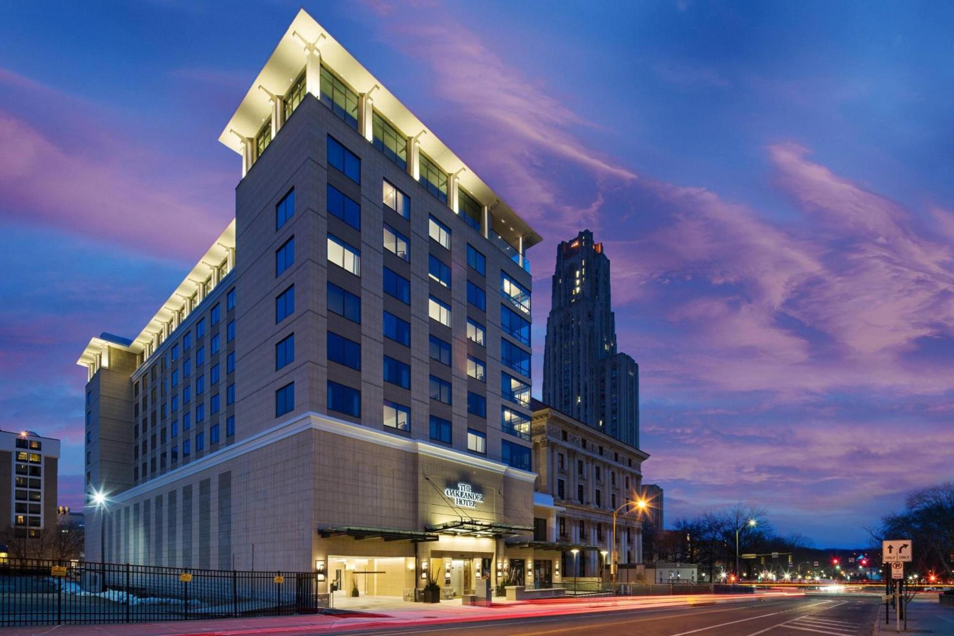 The Oaklander Hotel, Autograph Collection photo 1