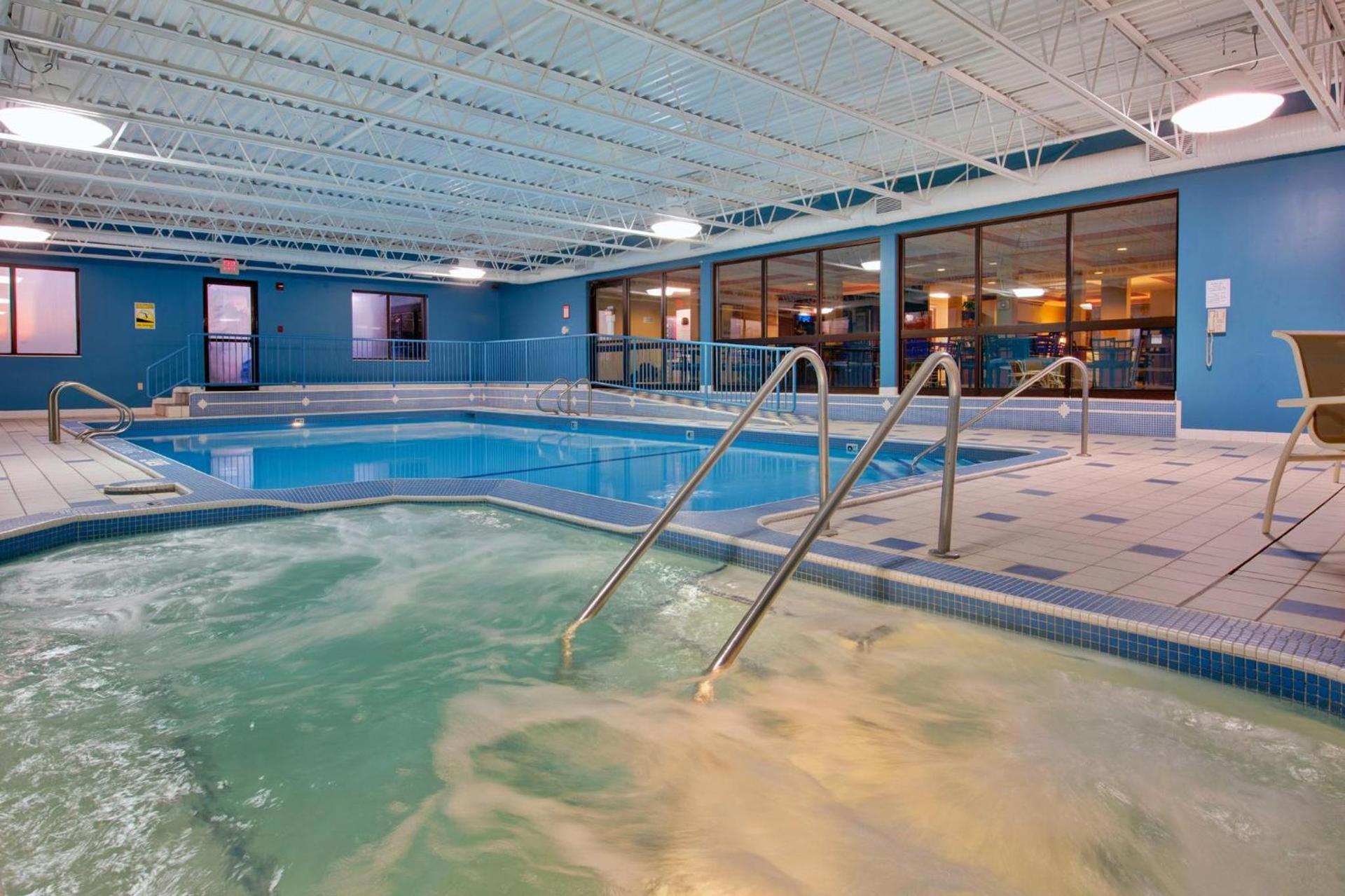 Holiday Inn Express Sault Ste Marie by IHG photo 12