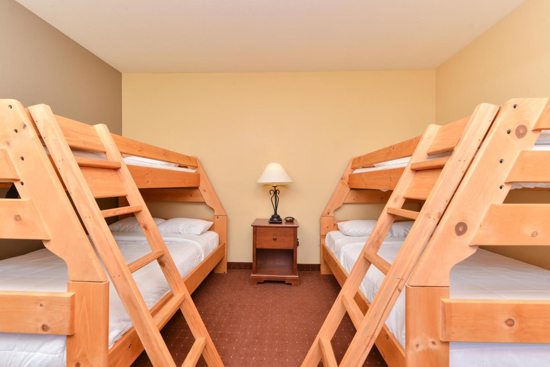 AmericInn by Wyndham Fargo Medical Center photo 54