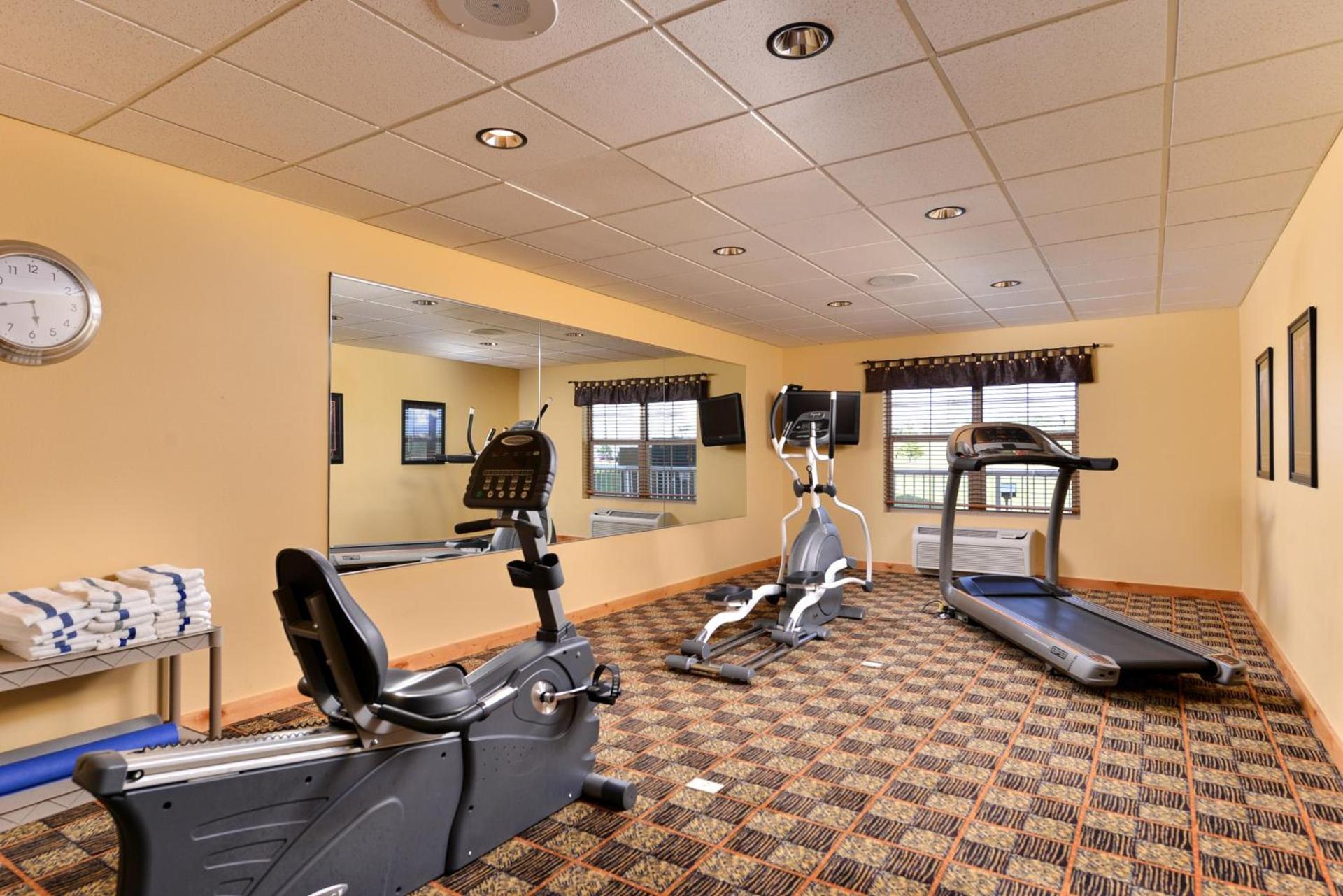 AmericInn by Wyndham Fargo Medical Center photo 62