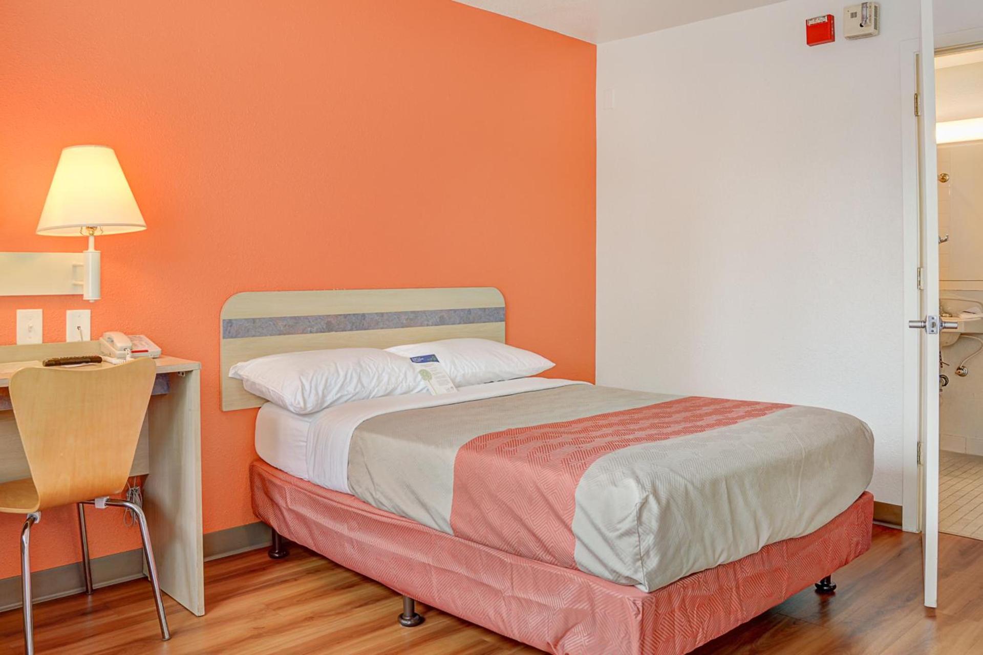 Motel 6-Portland, OR - Central photo 14