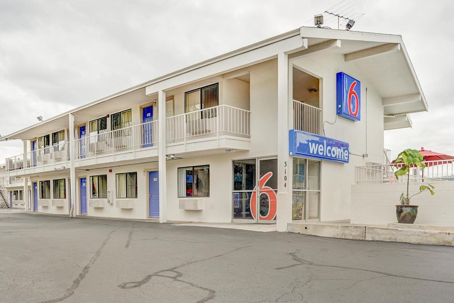 Motel 6-Portland, OR - Central photo 10