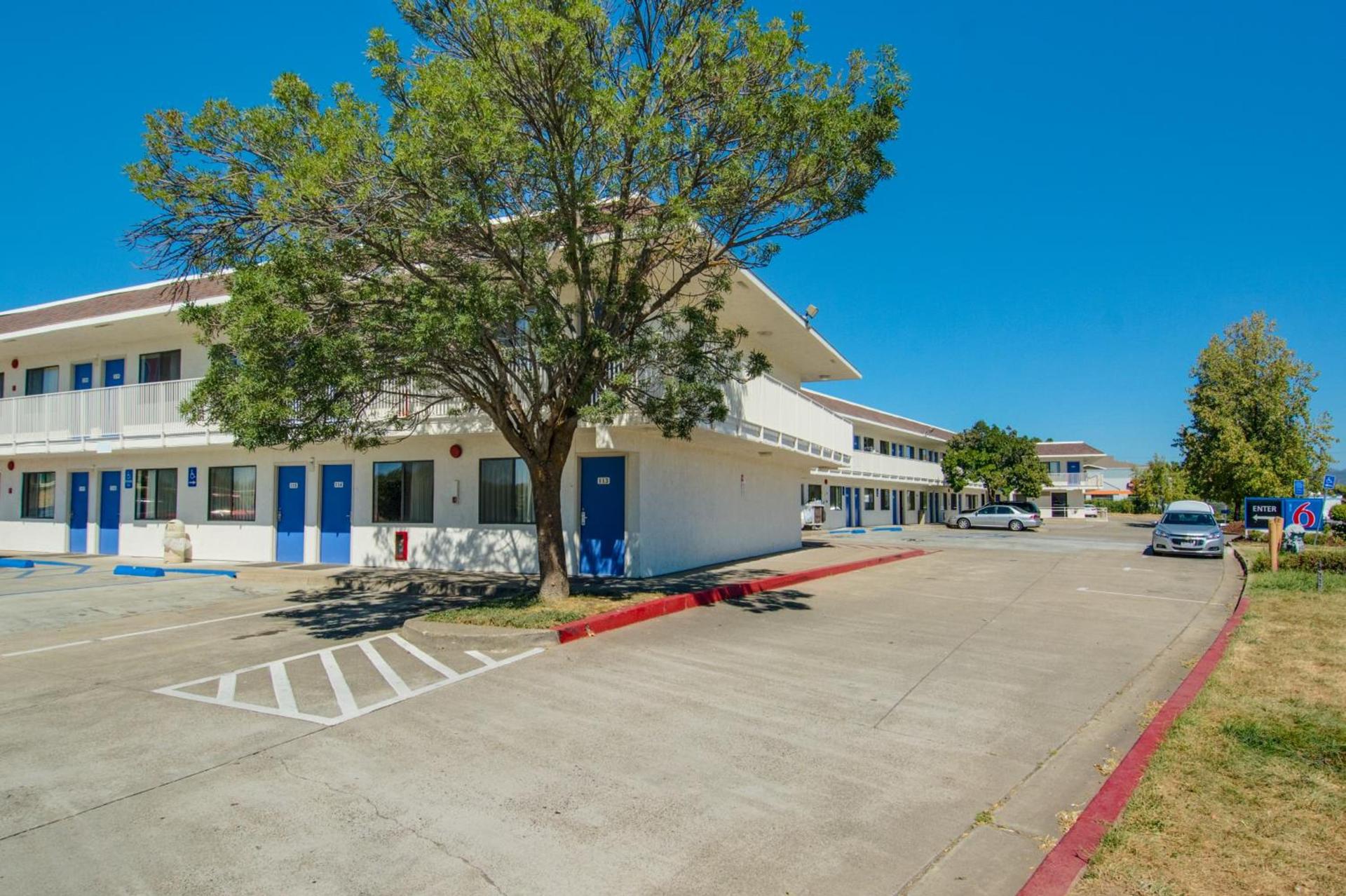 Motel 6-Redding, CA - North photo 14
