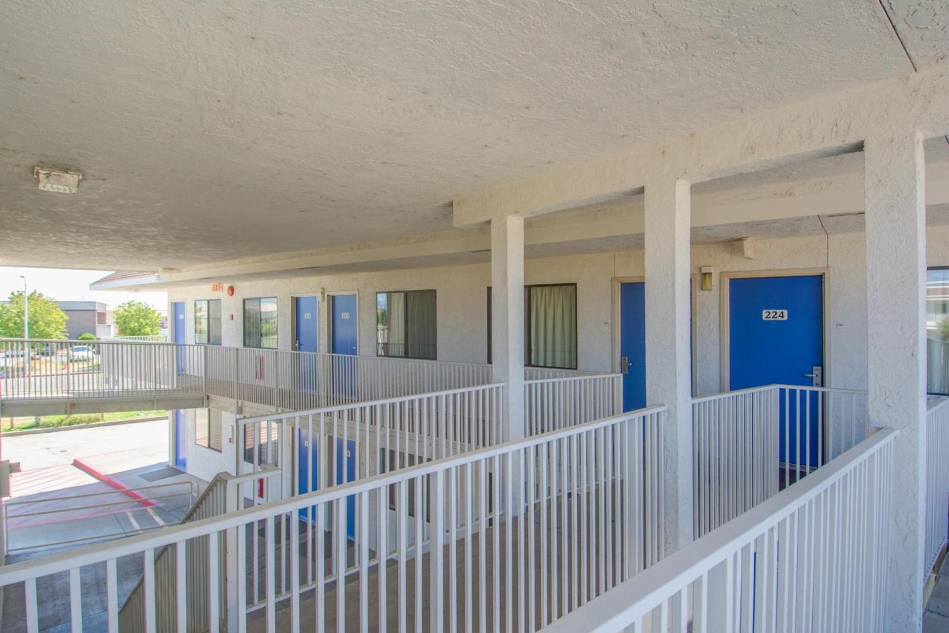 Motel 6-Redding, CA - North photo 17