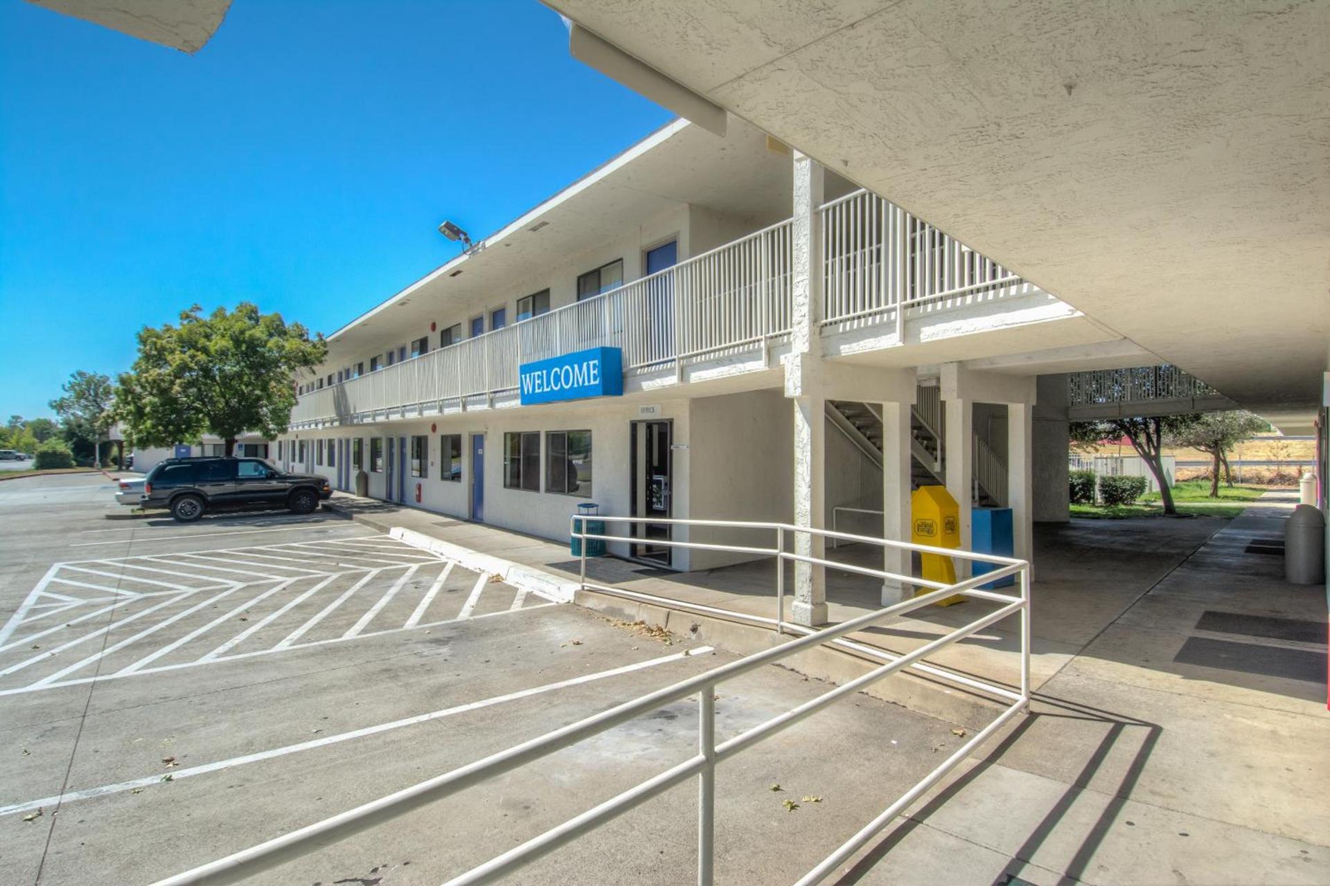 Motel 6-Redding, CA - North photo 18