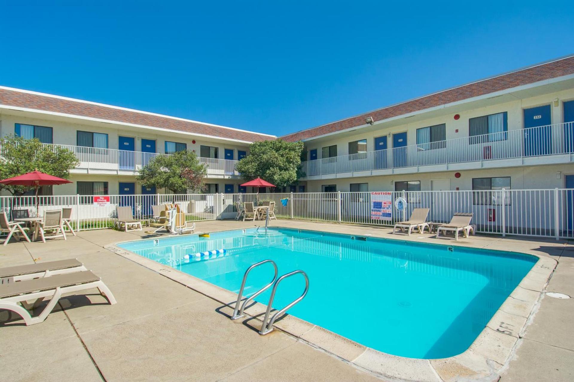 Motel 6-Redding, CA - North photo 19