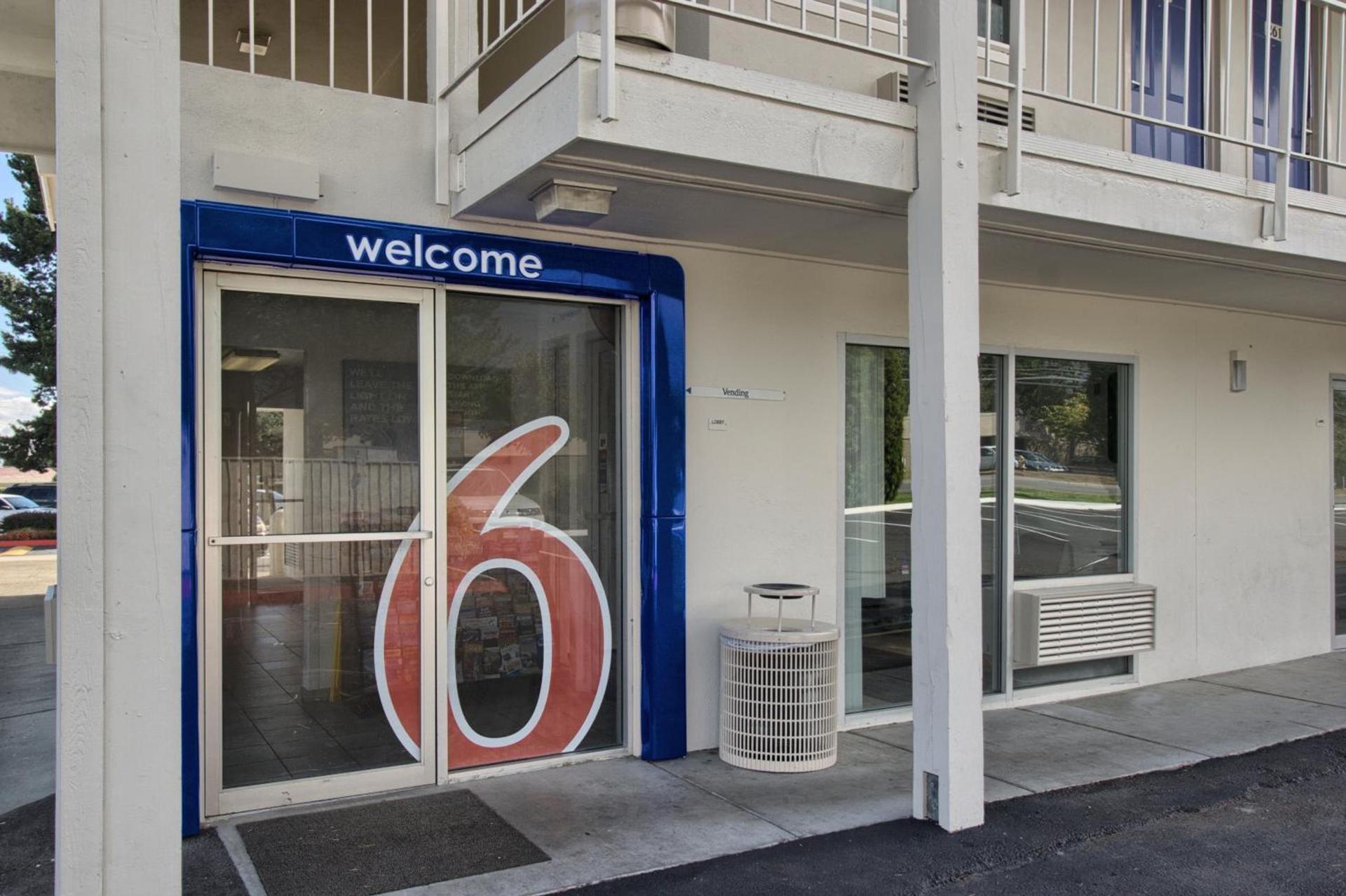 Motel 6-Everett, WA - North photo 19