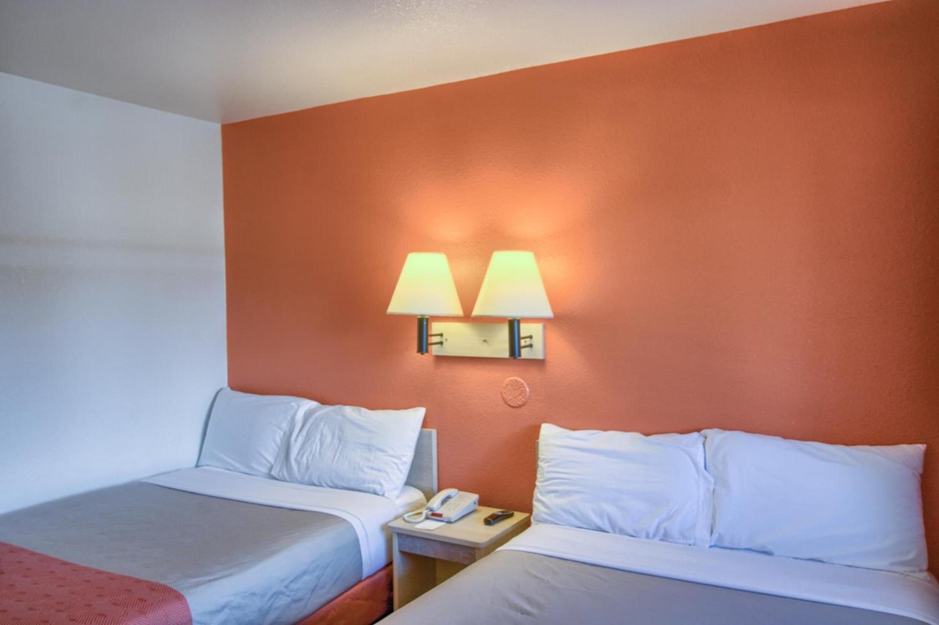 Motel 6-Everett, WA - North photo 10