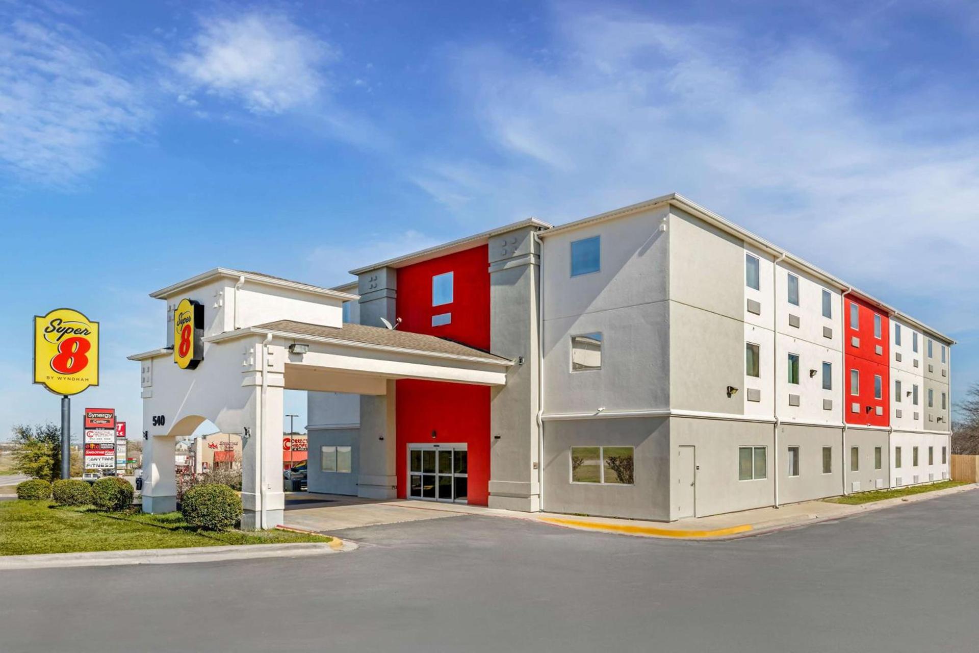 Super 8 by Wyndham Harker Heights Killeen - Fort Cavazos — hotel in Harker Heights