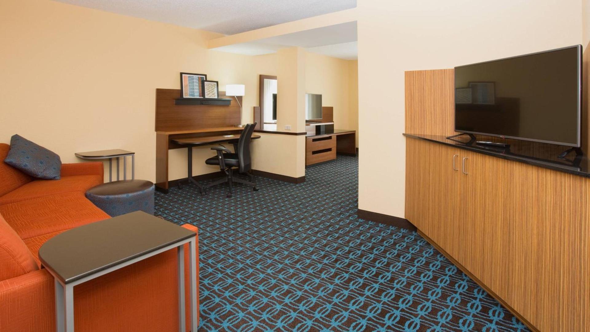 Fairfield Inn & Suites by Marriott Boston Milford photo 19