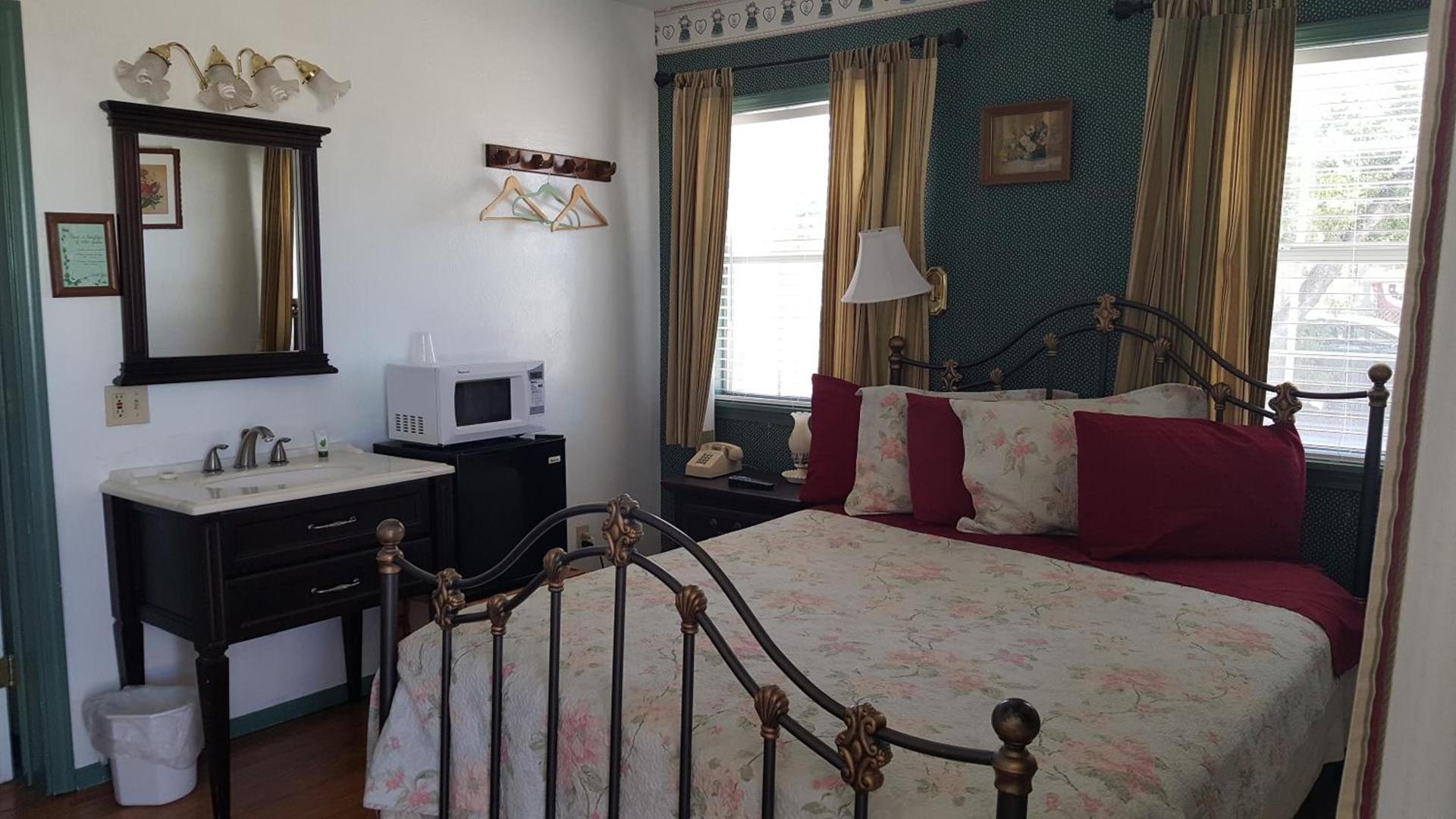 Canyon Country Inn photo 21