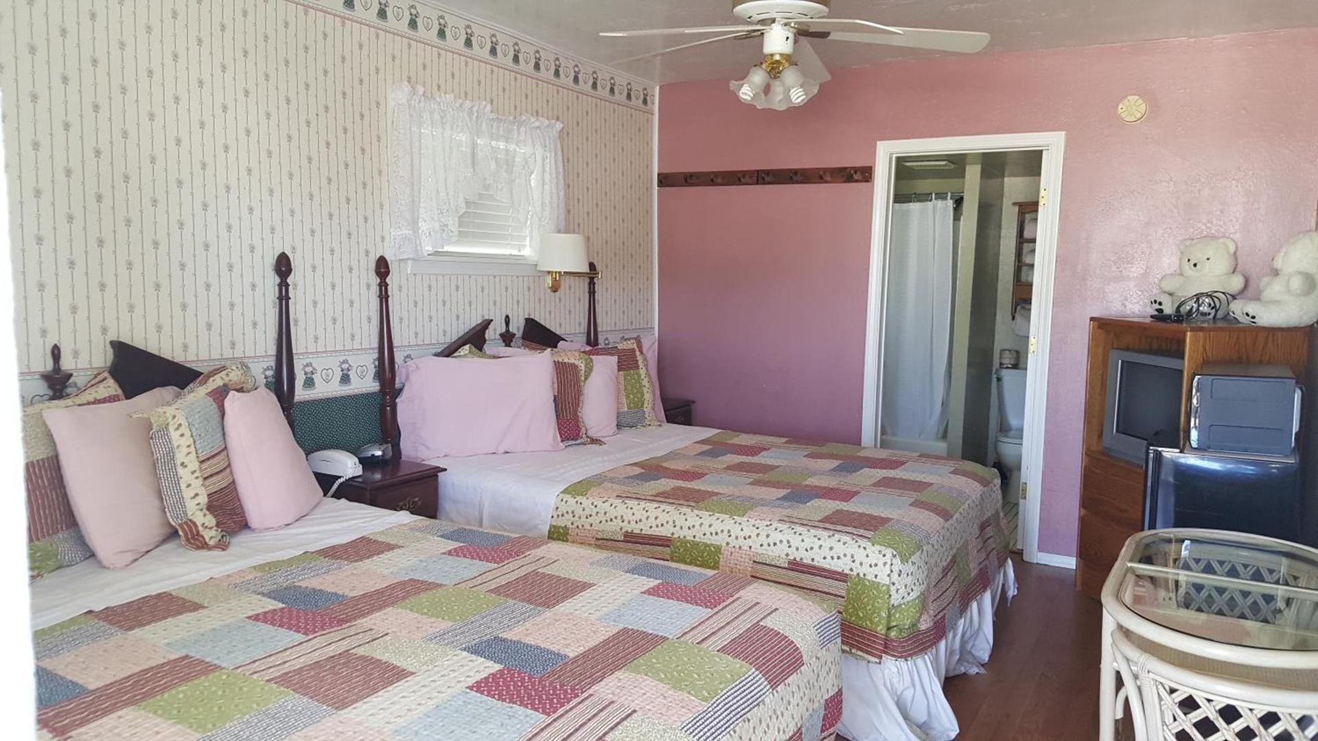 Canyon Country Inn photo 18