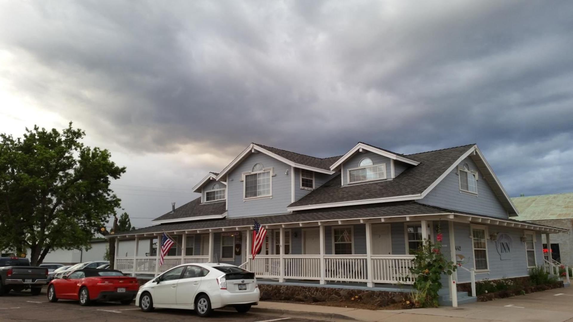 Canyon Country Inn photo 7