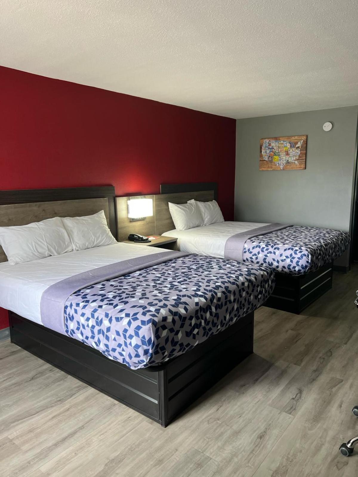 Econo lodge Kennett photo 7