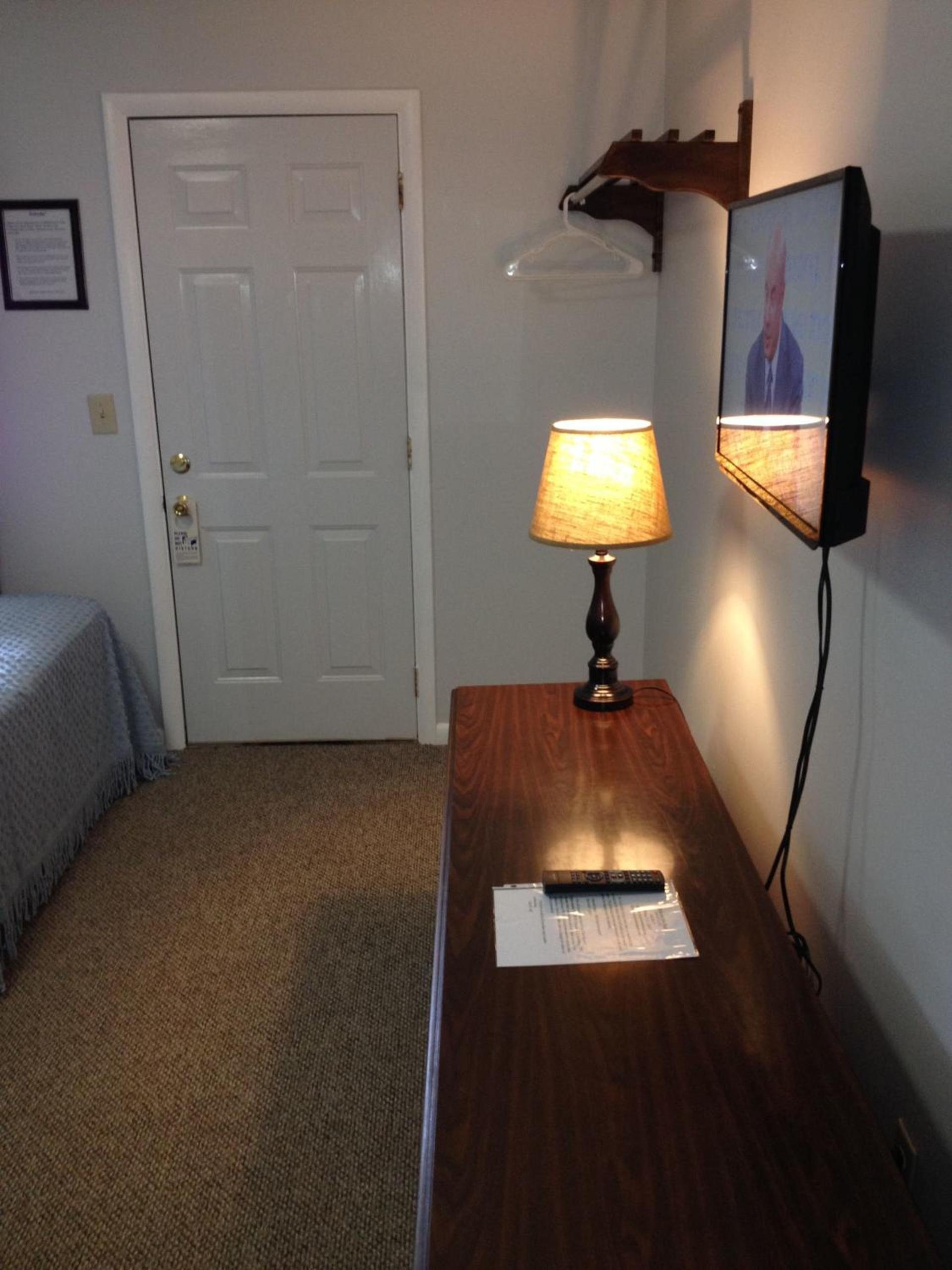 McGregor Inn Motel photo 13