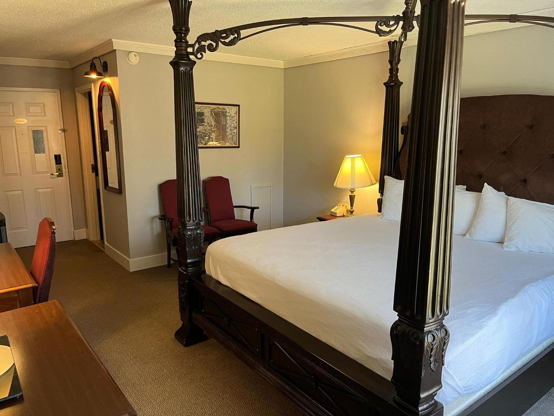 Brandywine River Hotel photo 59