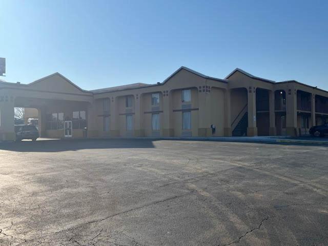 Motel 6 Forsyth, GA Tift College photo 27