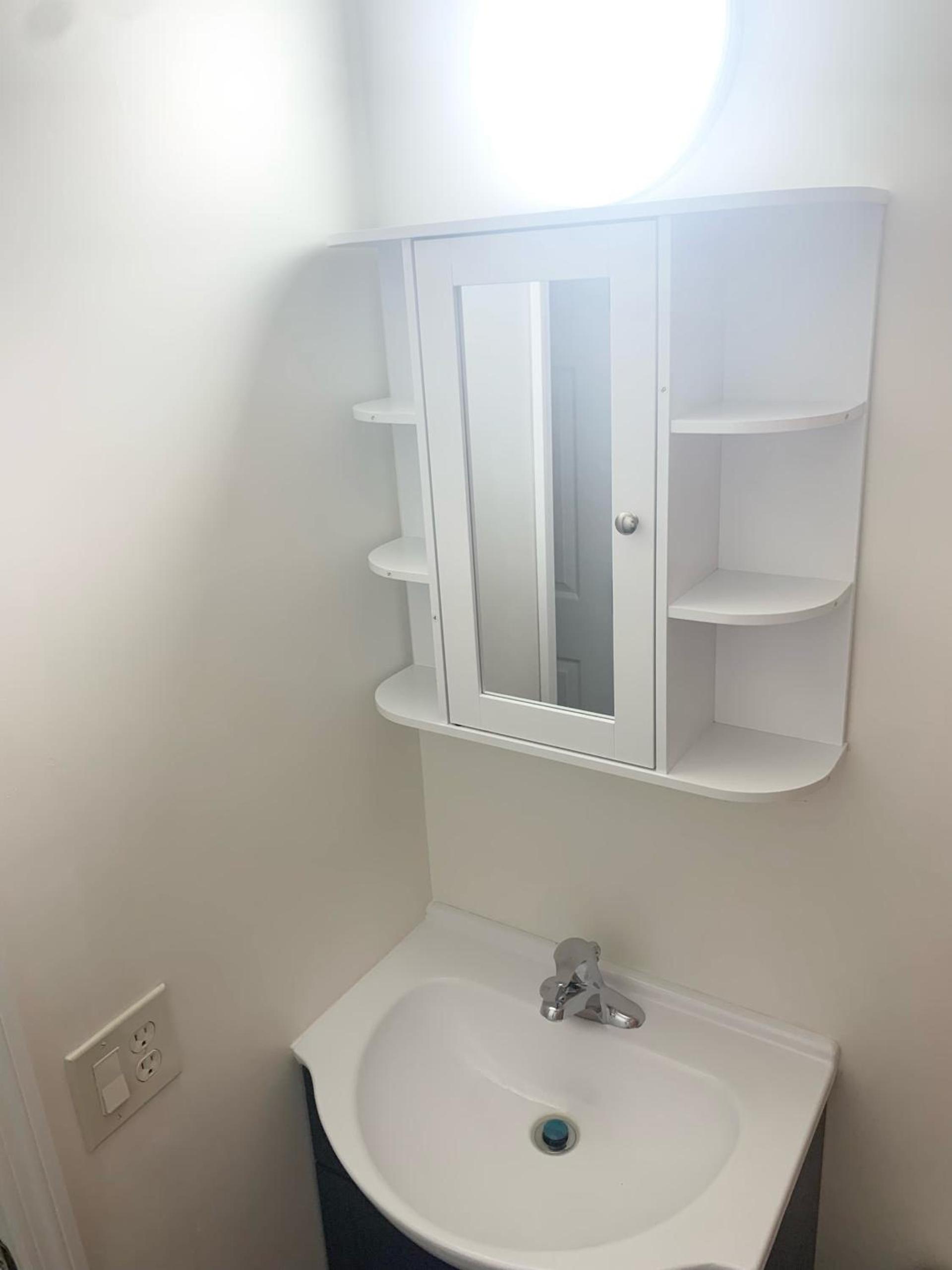 Zèn - Female Only Dorms - Men Only Dorms - No Mix- WiFi - Parking - Coffee - Lockers -Airport-Hard Rock Casino - Fort Lauderdale Beach - Cruise Port - Holl photo 26