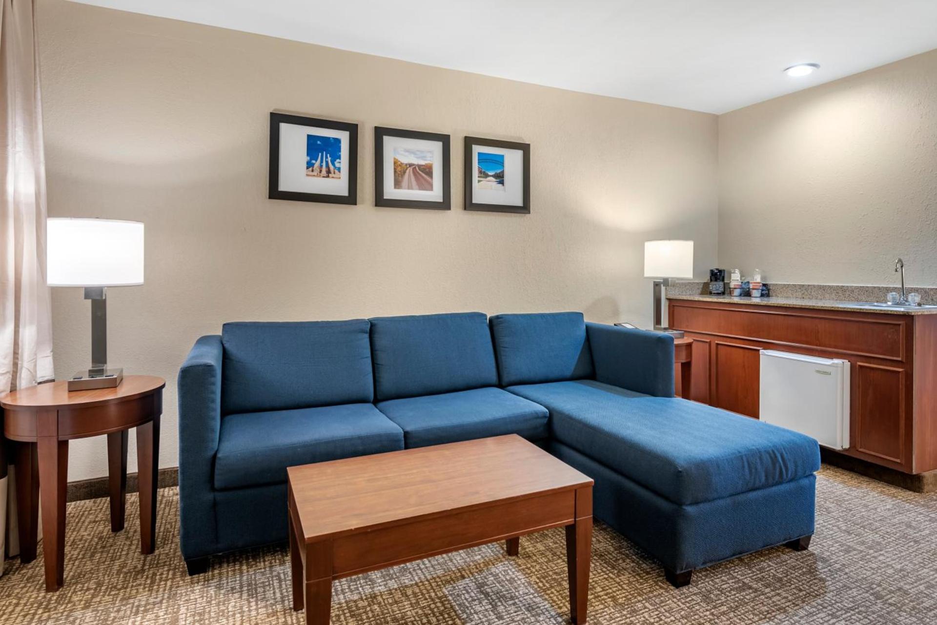 Comfort Inn Lafayette I-65 photo 19