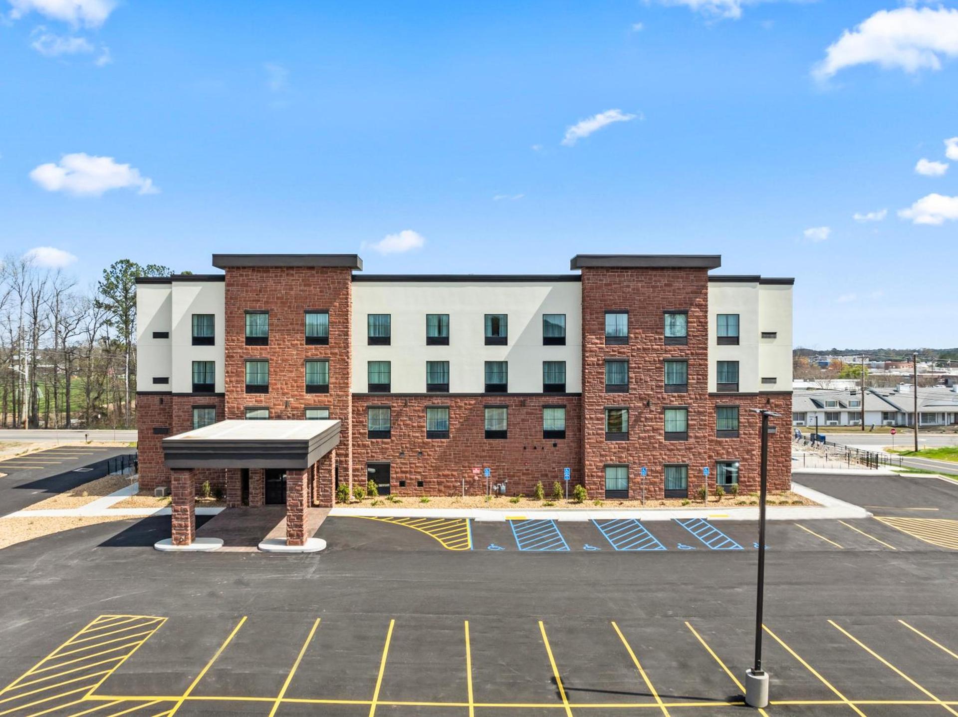 Cobblestone Hotel & Suites - Cullman photo 6